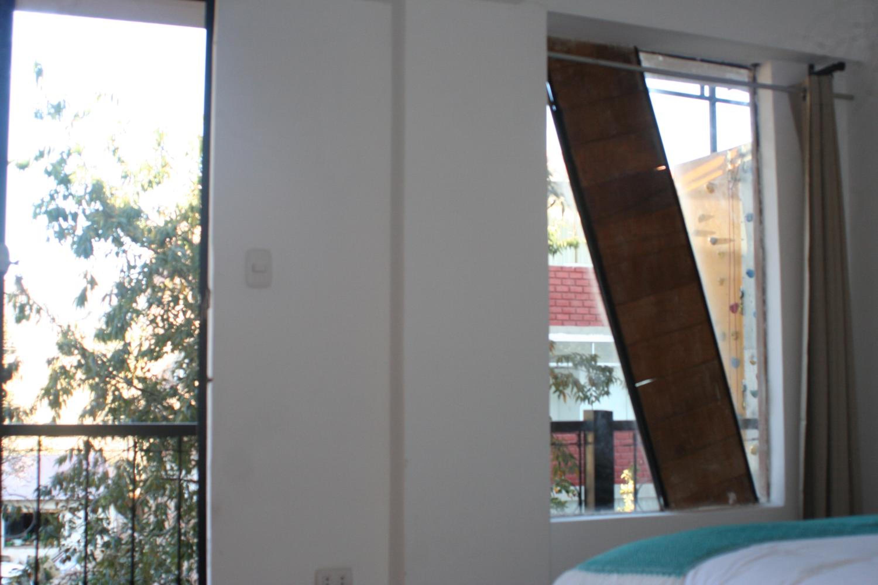 Vertigo Climbing Hostel