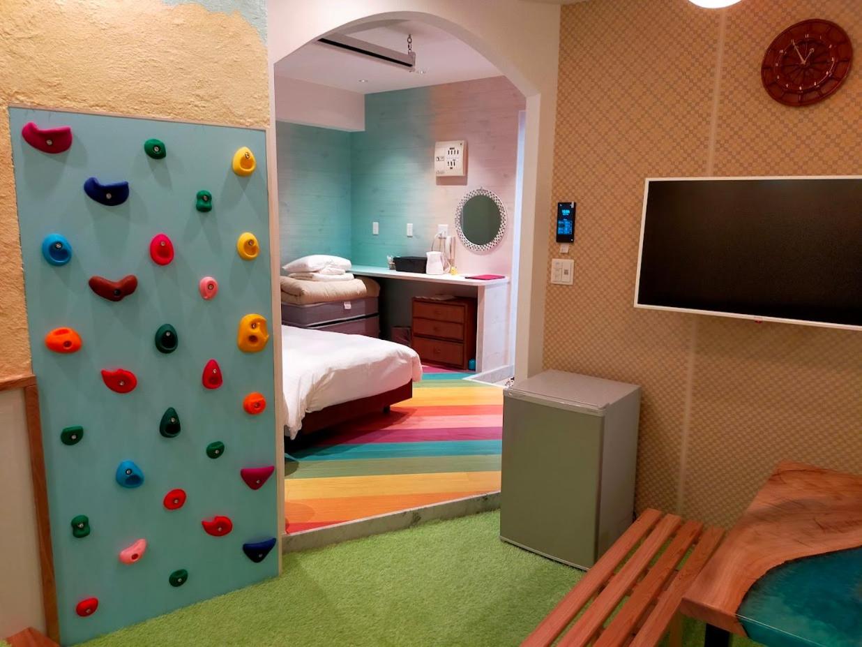 Buzz Resort