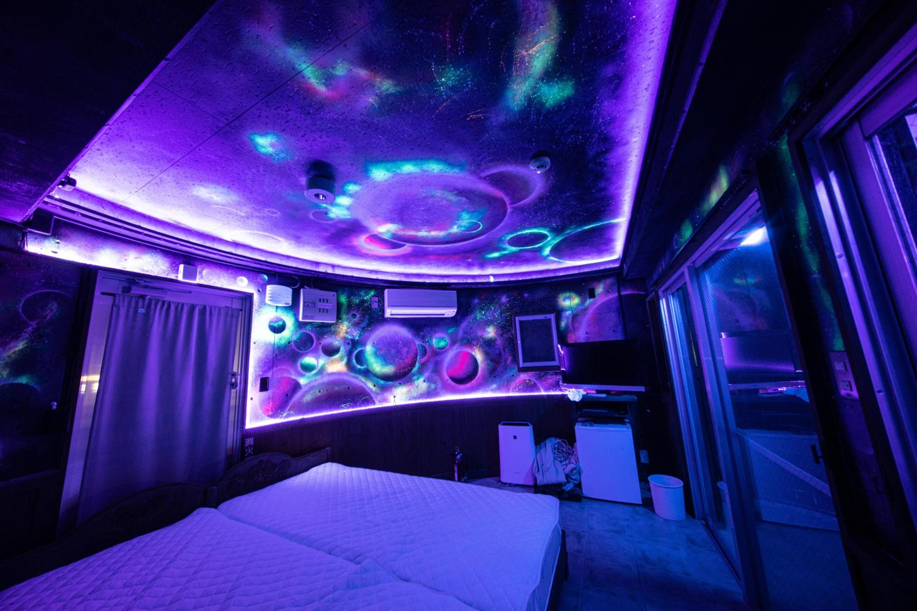 Buzz Resort
