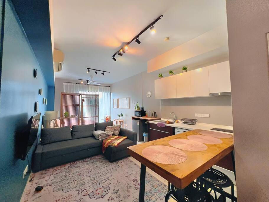 7 Pax Family Connecting Room D'Sara, Direct Link MRT Kampung Selamat, Near Sungai Buloh & Thomson Hospital photo 3