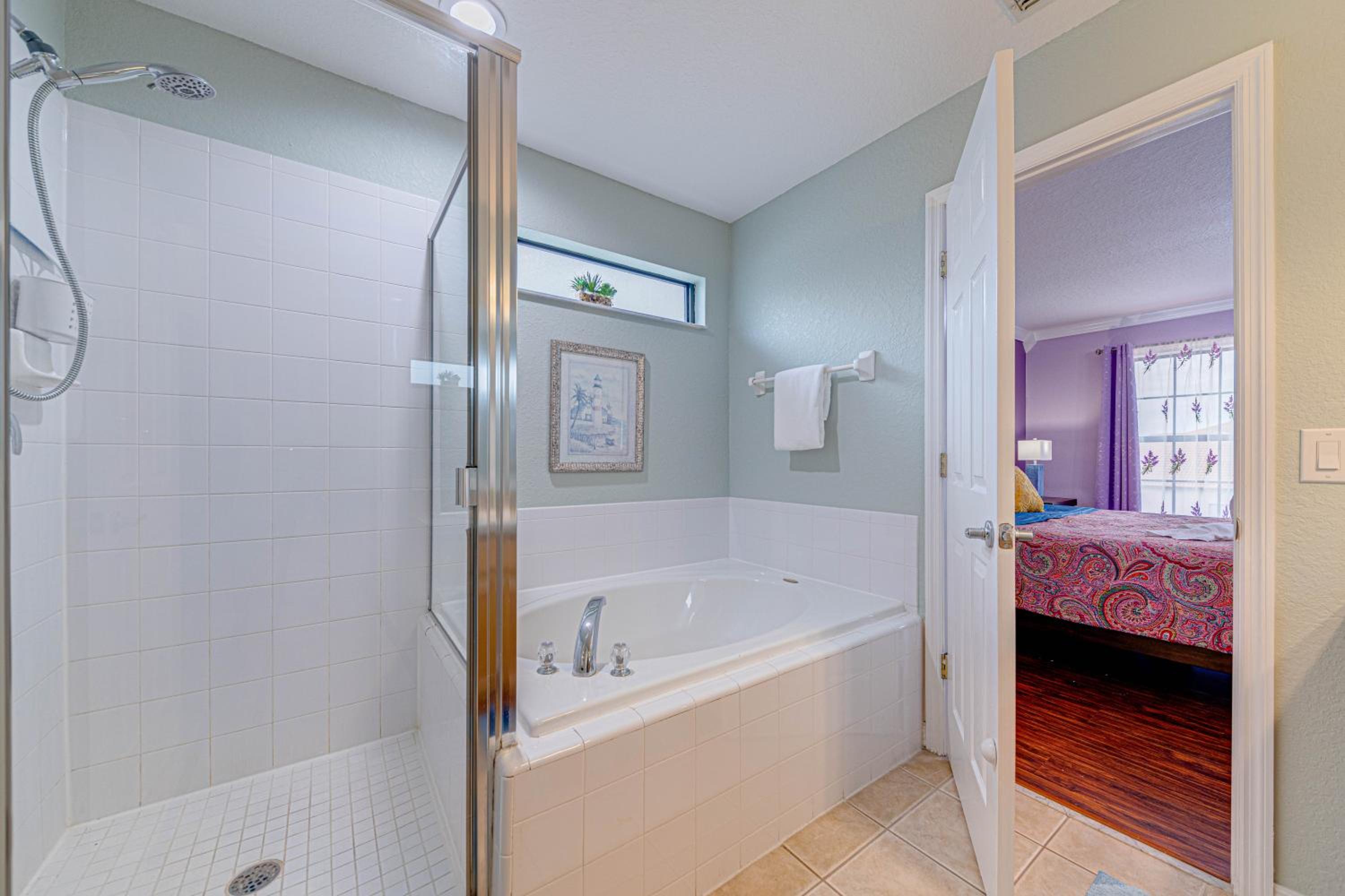 Affordable 4 Br Luxury Villa near Disney/Private Pool/Arcade/Game room