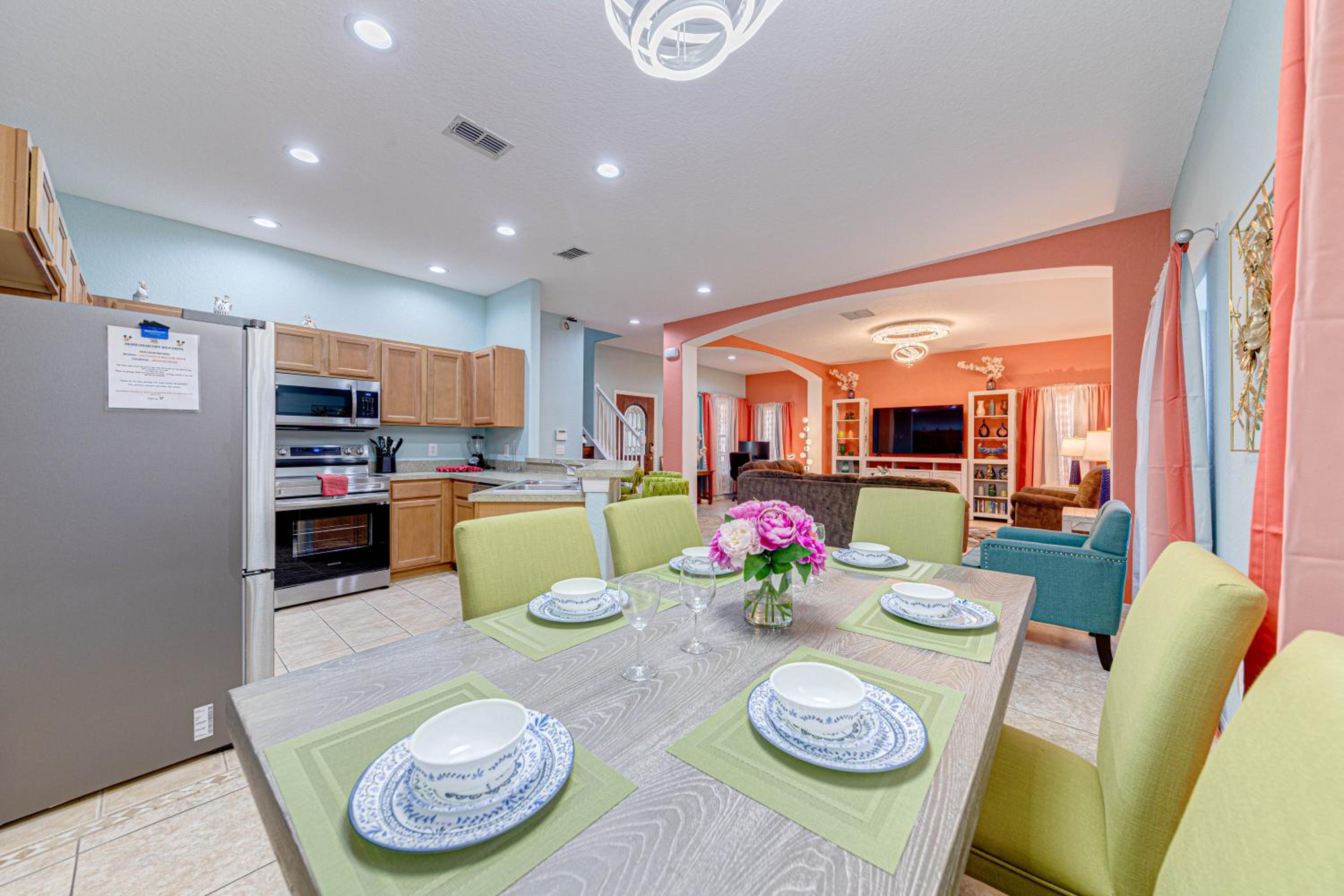 Affordable 4 Br Luxury Villa near Disney/Private Pool/Arcade/Game room