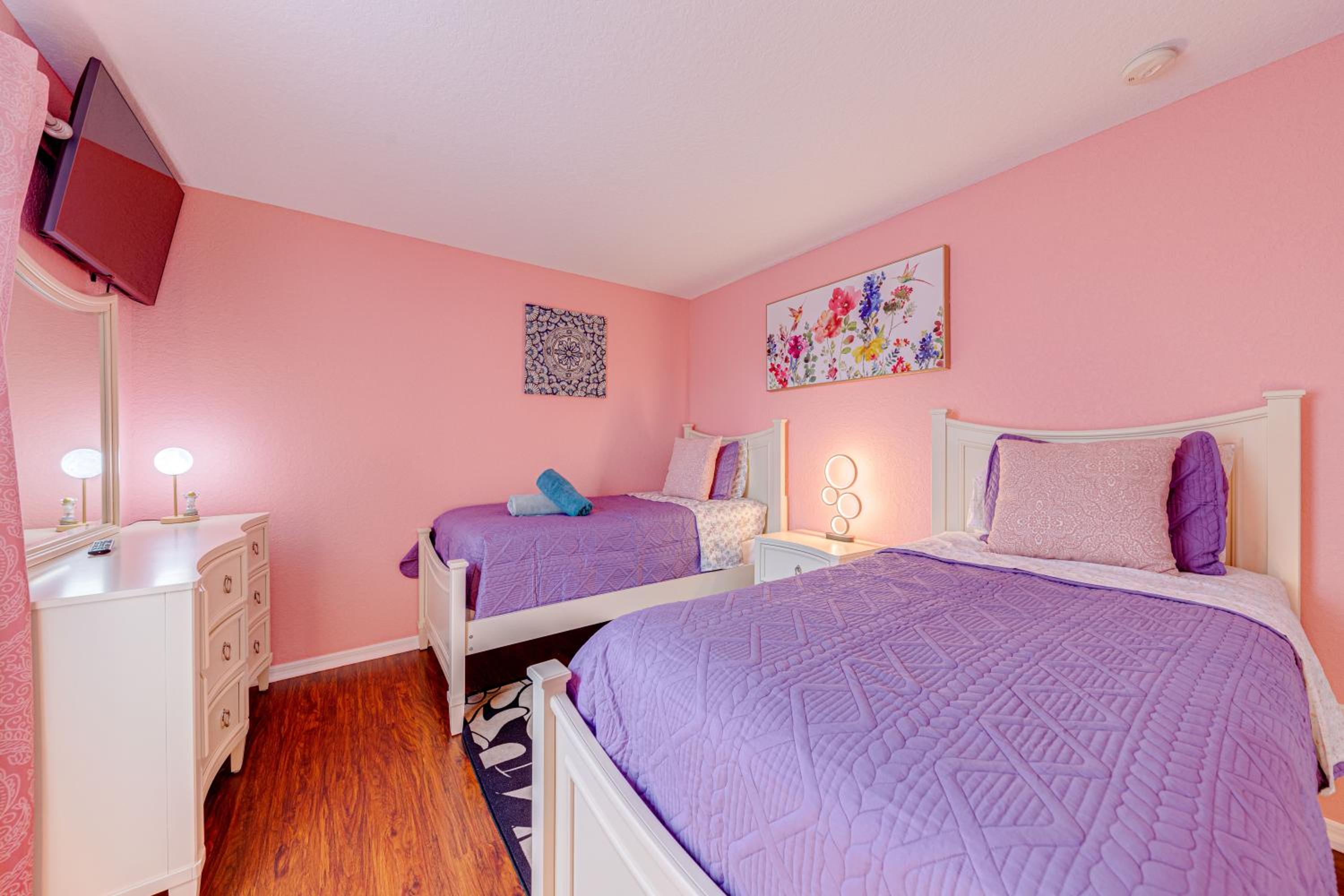 Affordable 4 Br Luxury Villa near Disney/Private Pool/Arcade/Game room