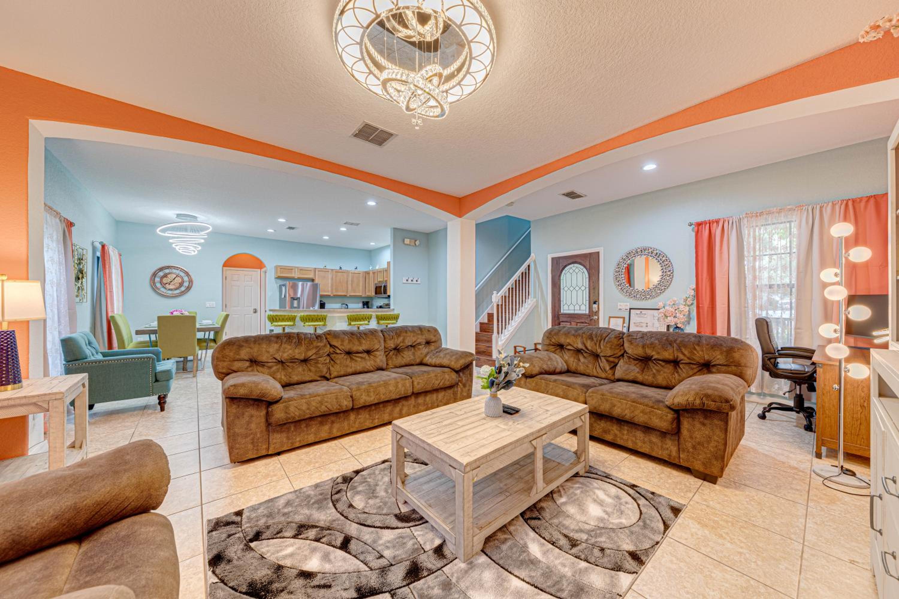 Affordable 4 Br Luxury Villa near Disney/Private Pool/Arcade/Game room