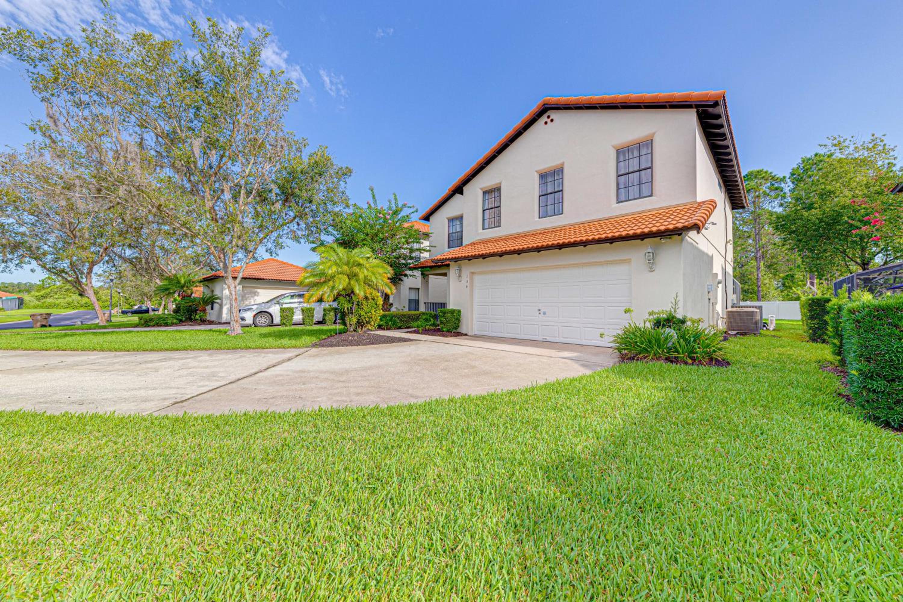 Affordable 4 Br Luxury Villa near Disney/Private Pool/Arcade/Game room