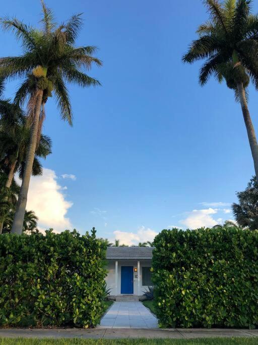 Hotel Villa Palma-Hollywood Beach-Private Pool & Beachwalk! - Image 1