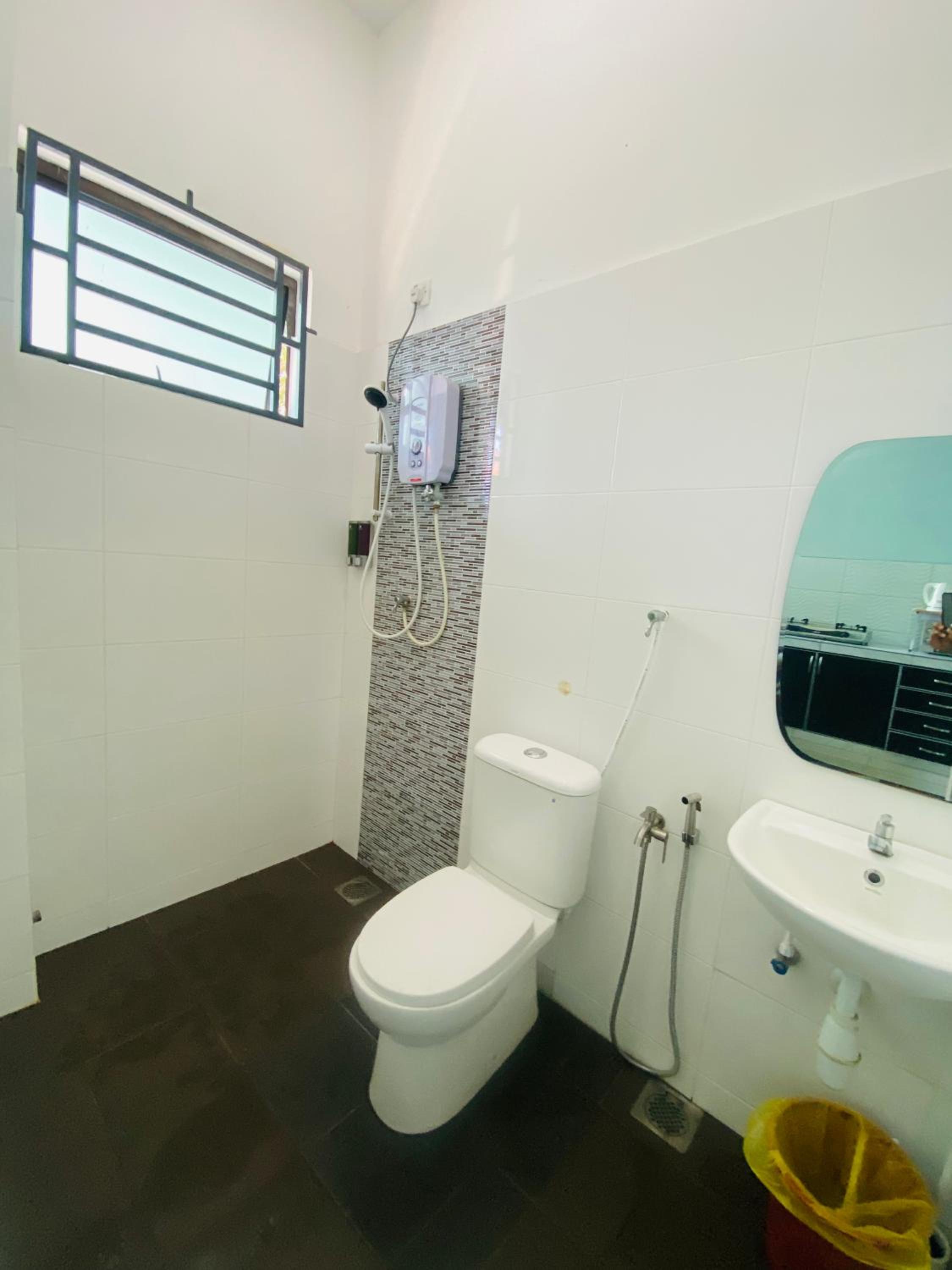 NS Vacation Home Muar with Kids Friendly Pool