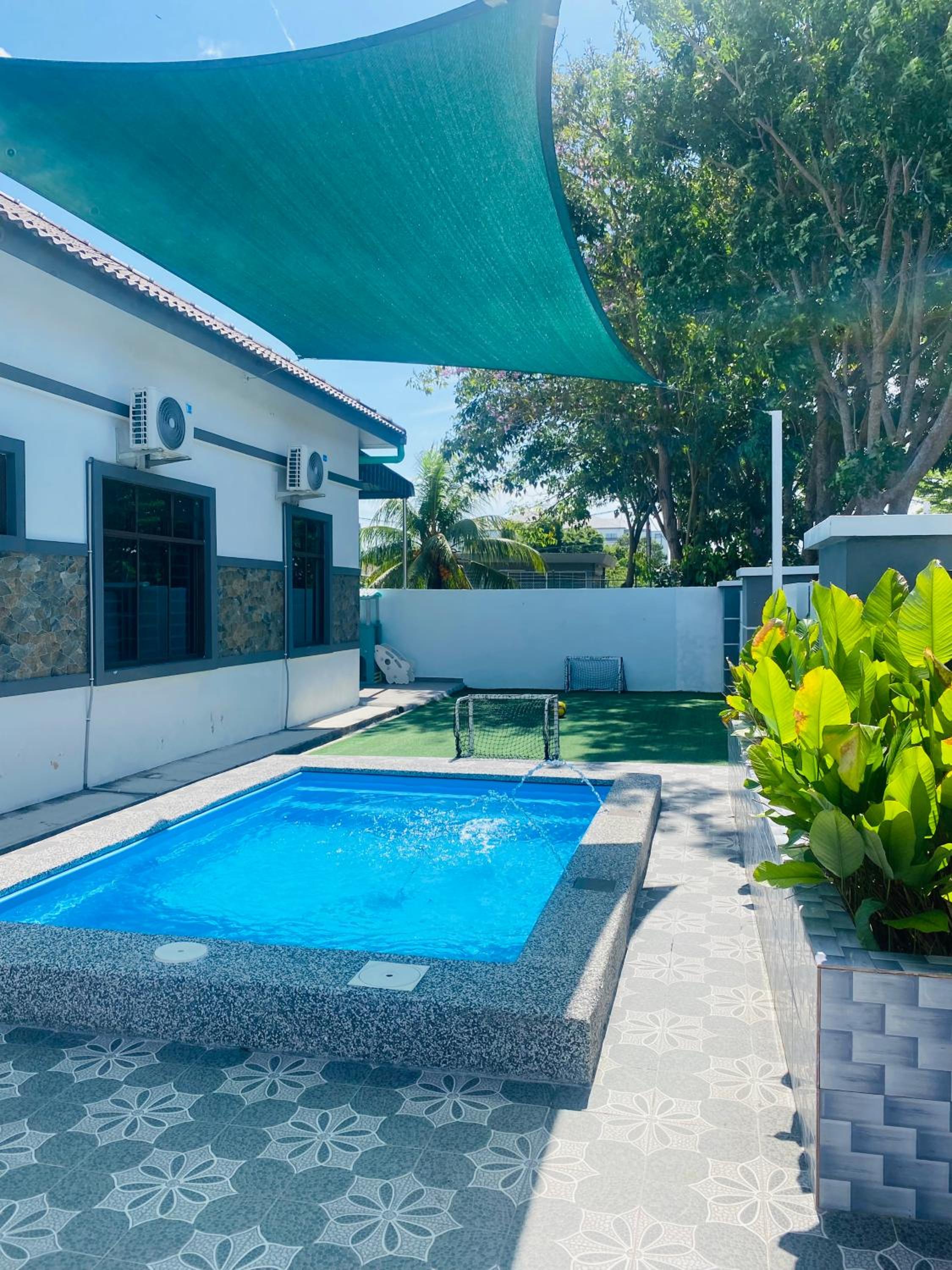 NS Vacation Home Muar with Kids Friendly Pool