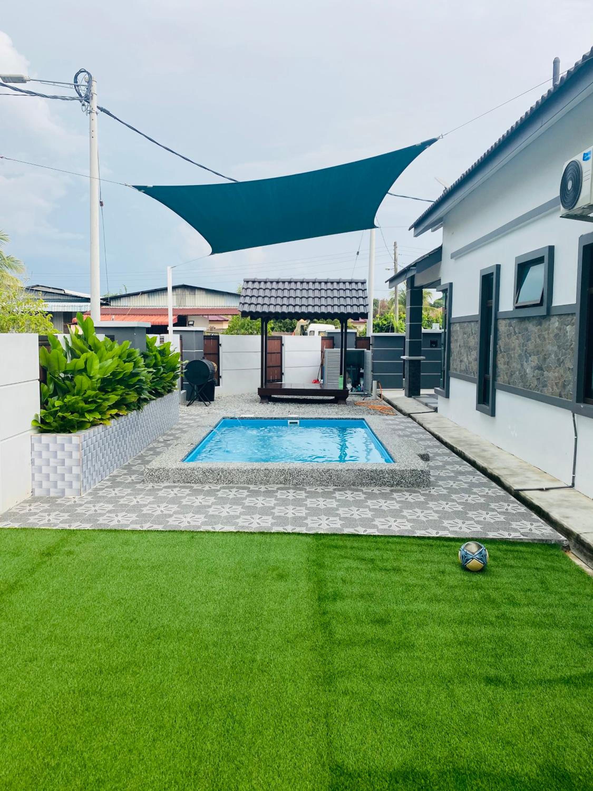 NS Vacation Home Muar with Kids Friendly Pool