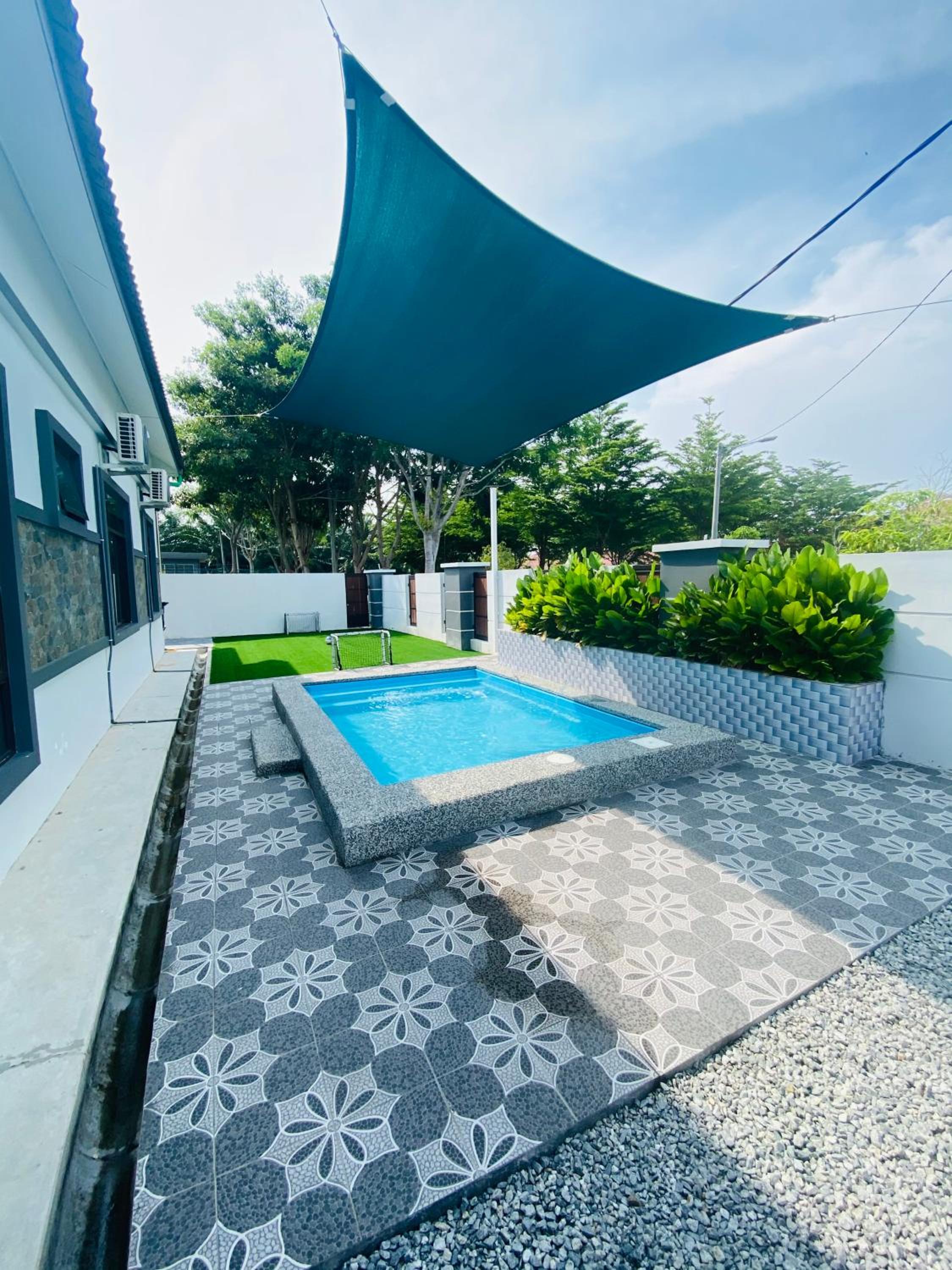 NS Vacation Home Muar with Kids Friendly Pool
