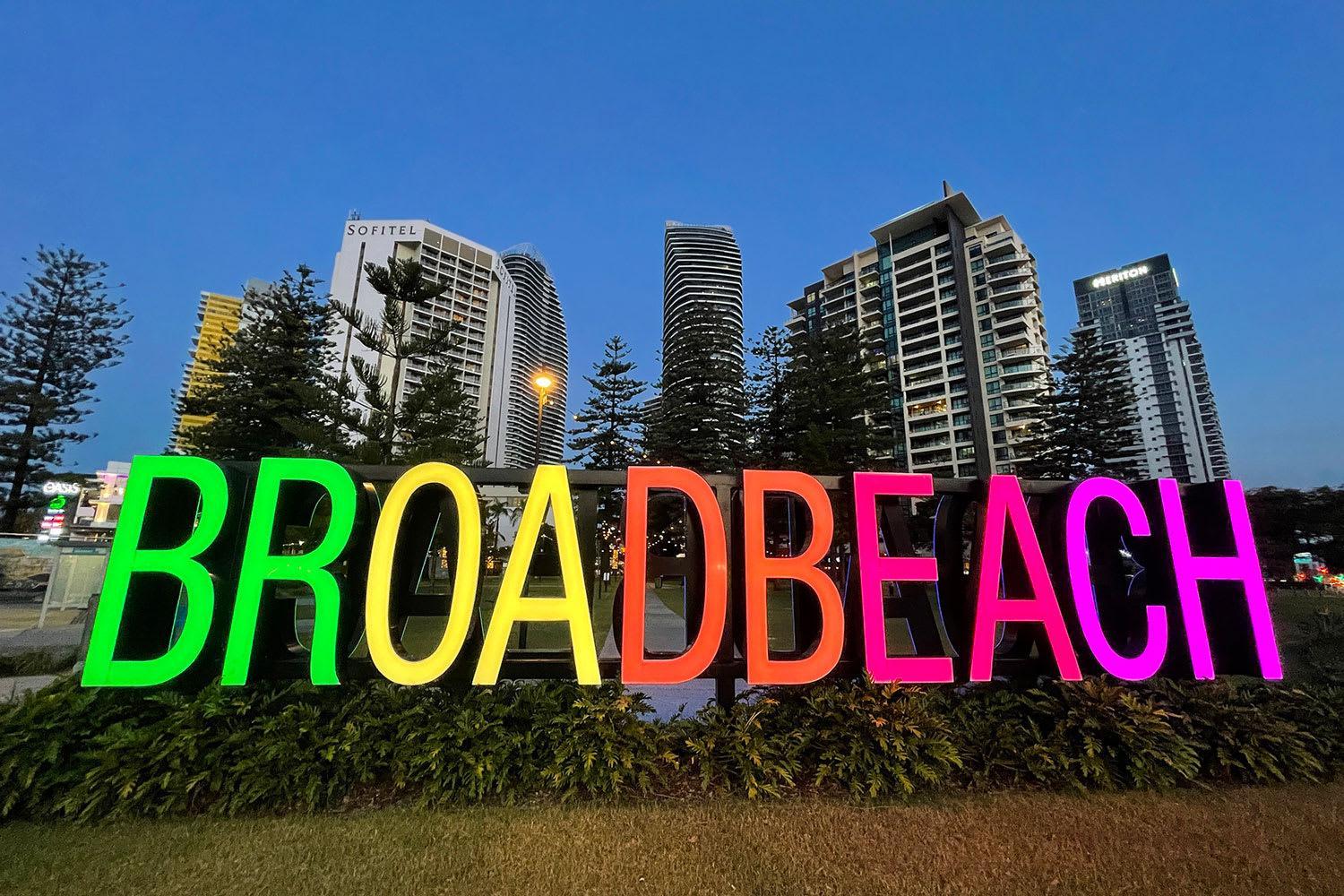 Luxurious Seaside 4BR Skyhome with panoramic views