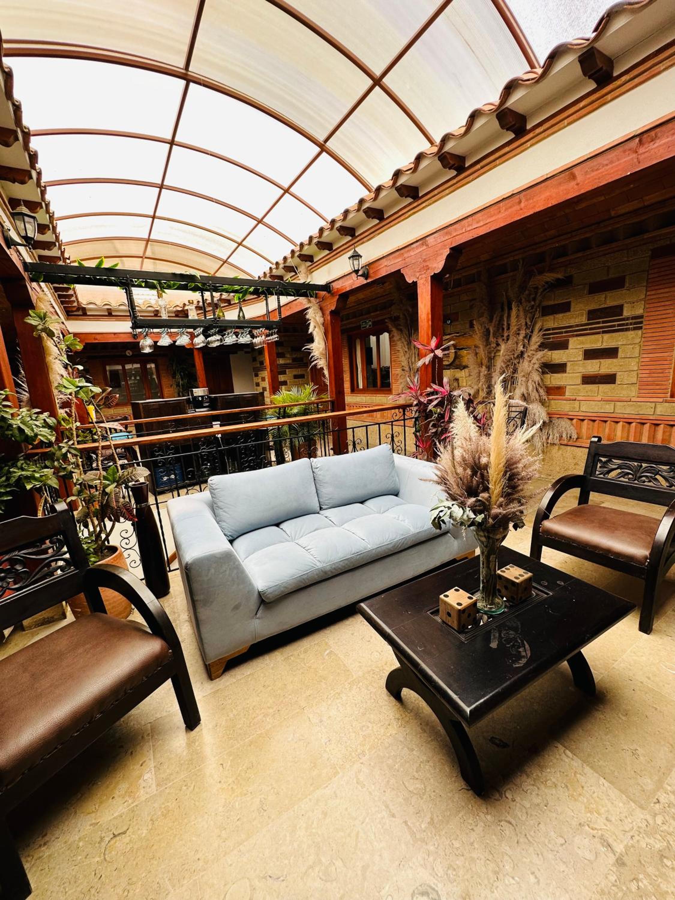 Hotel Oasis de la villa - Image 1