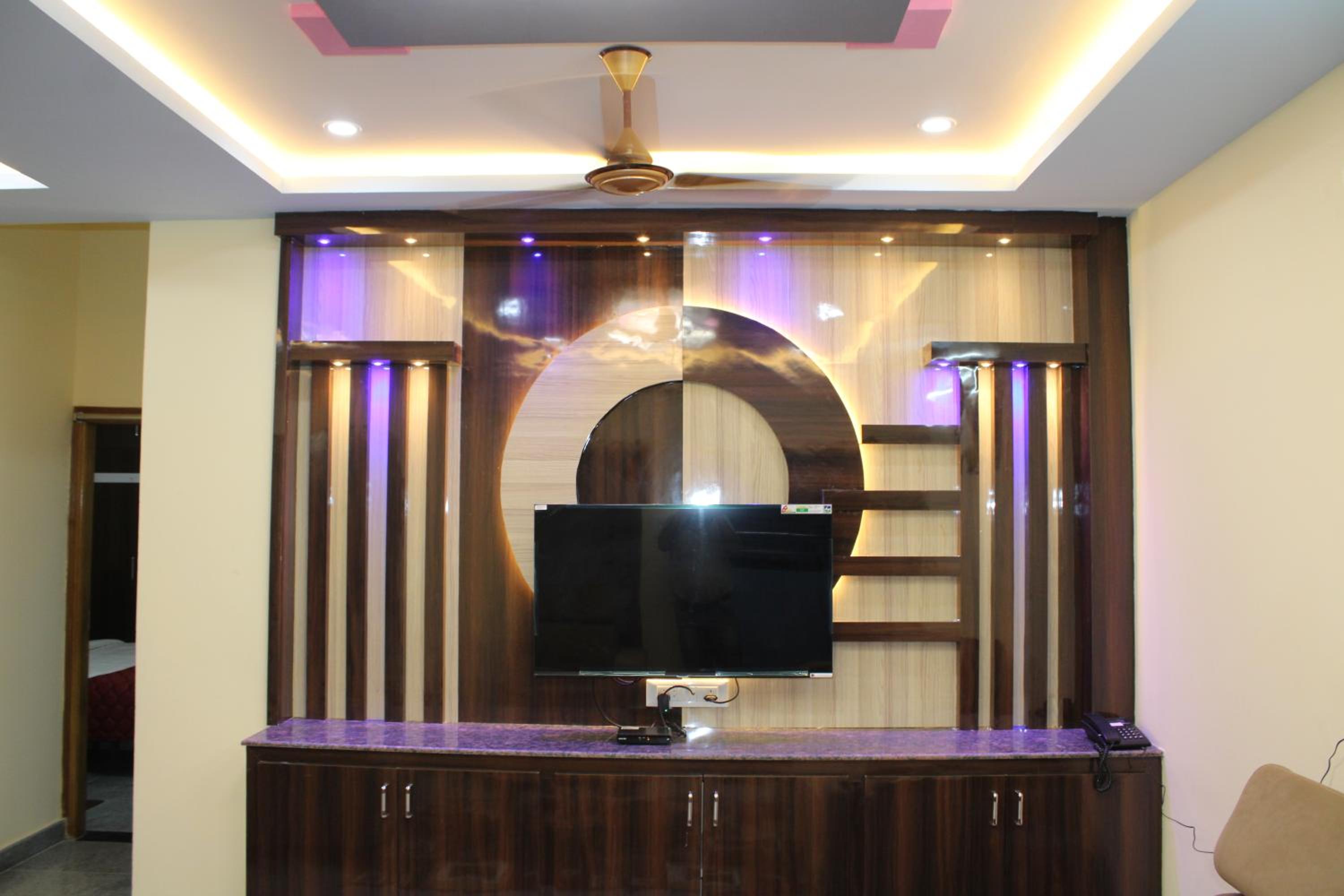 TIRUMALA PREMIUM HOME STAY