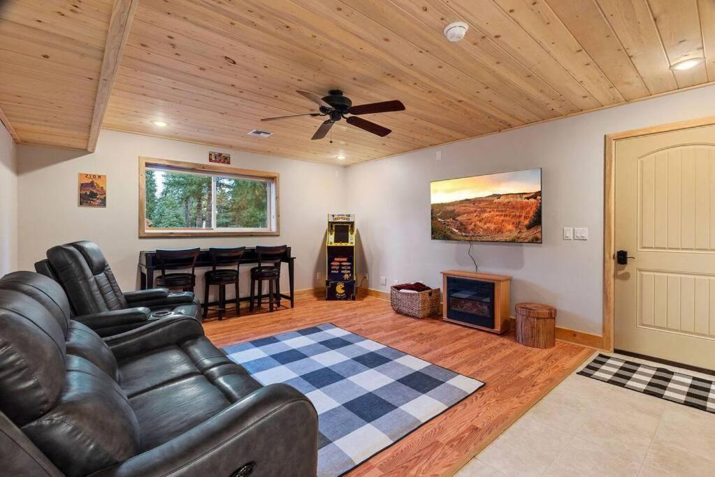 Canyon Country Chalet