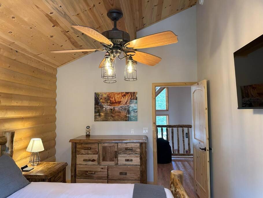 Canyon Country Chalet