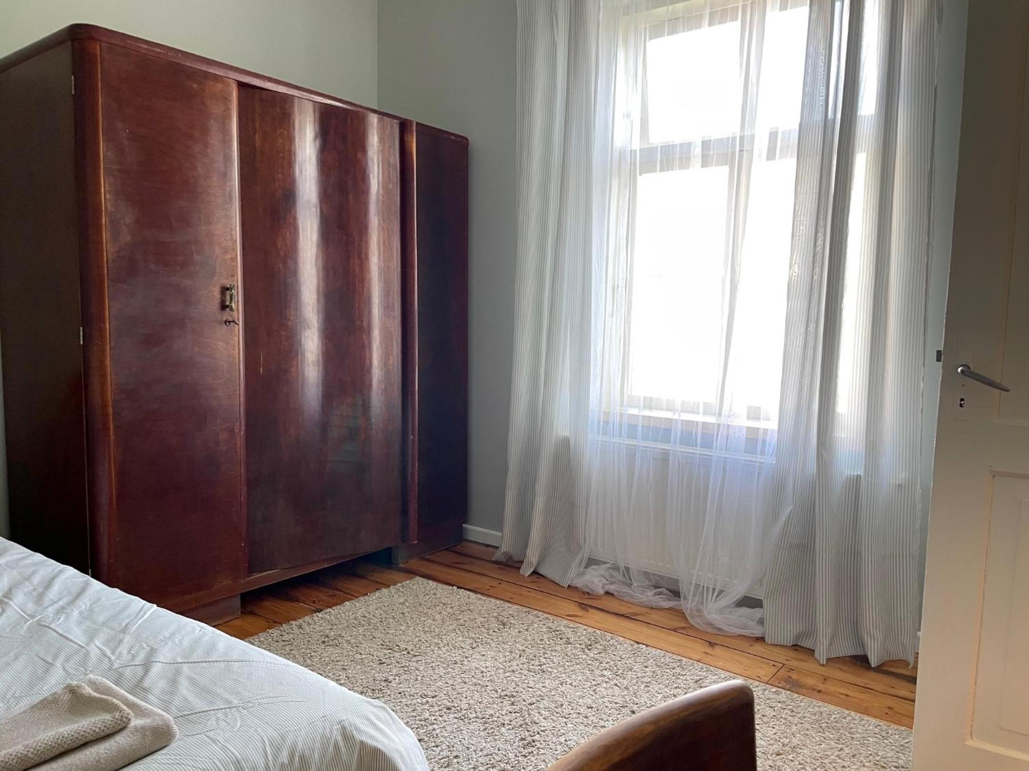 Harry Hans Beach Apartment