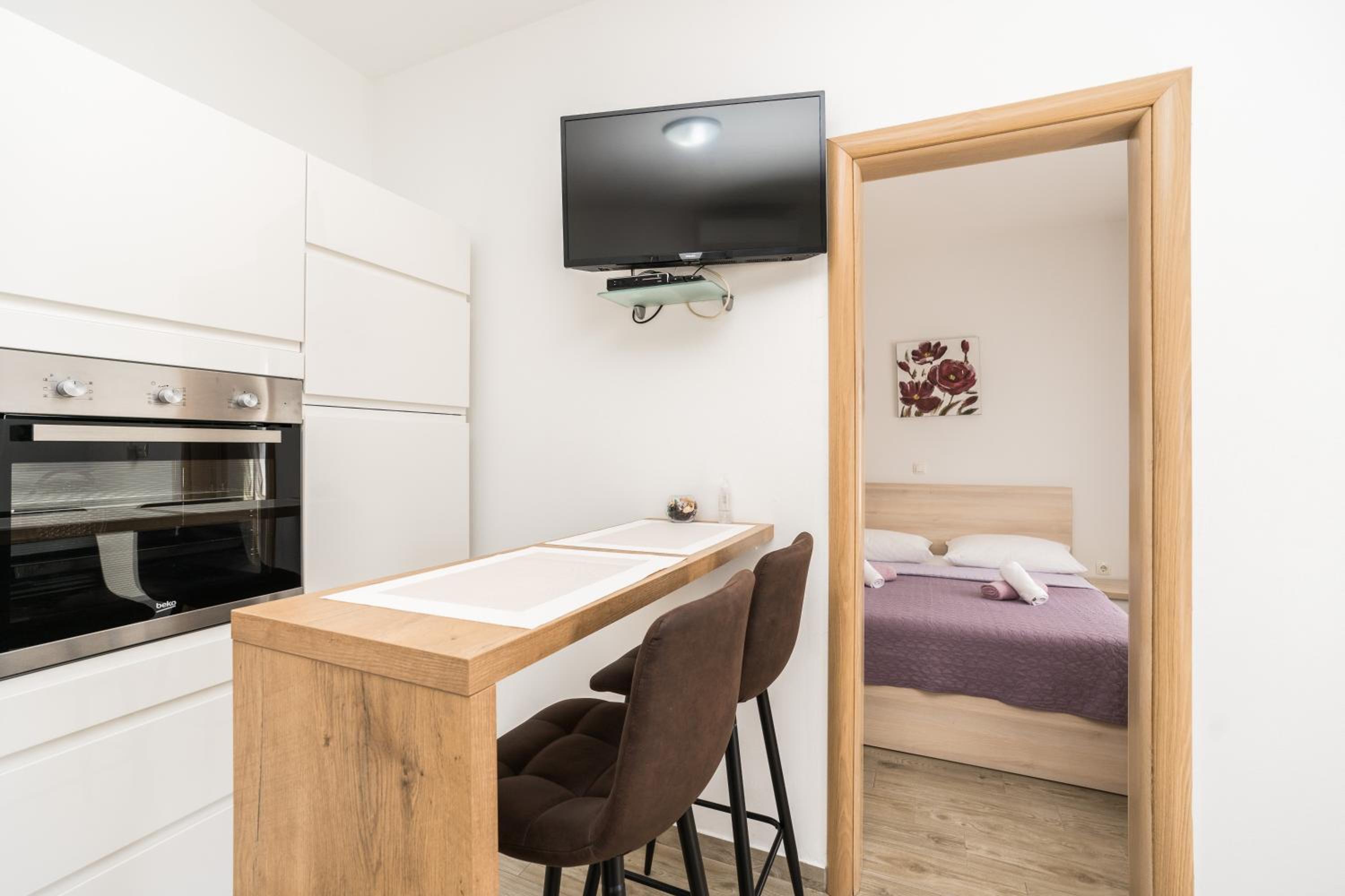 Apartmani Jadranka view 4