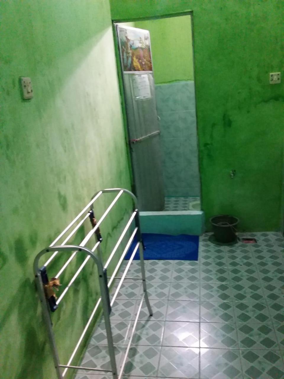 Losmen Lima Saudara