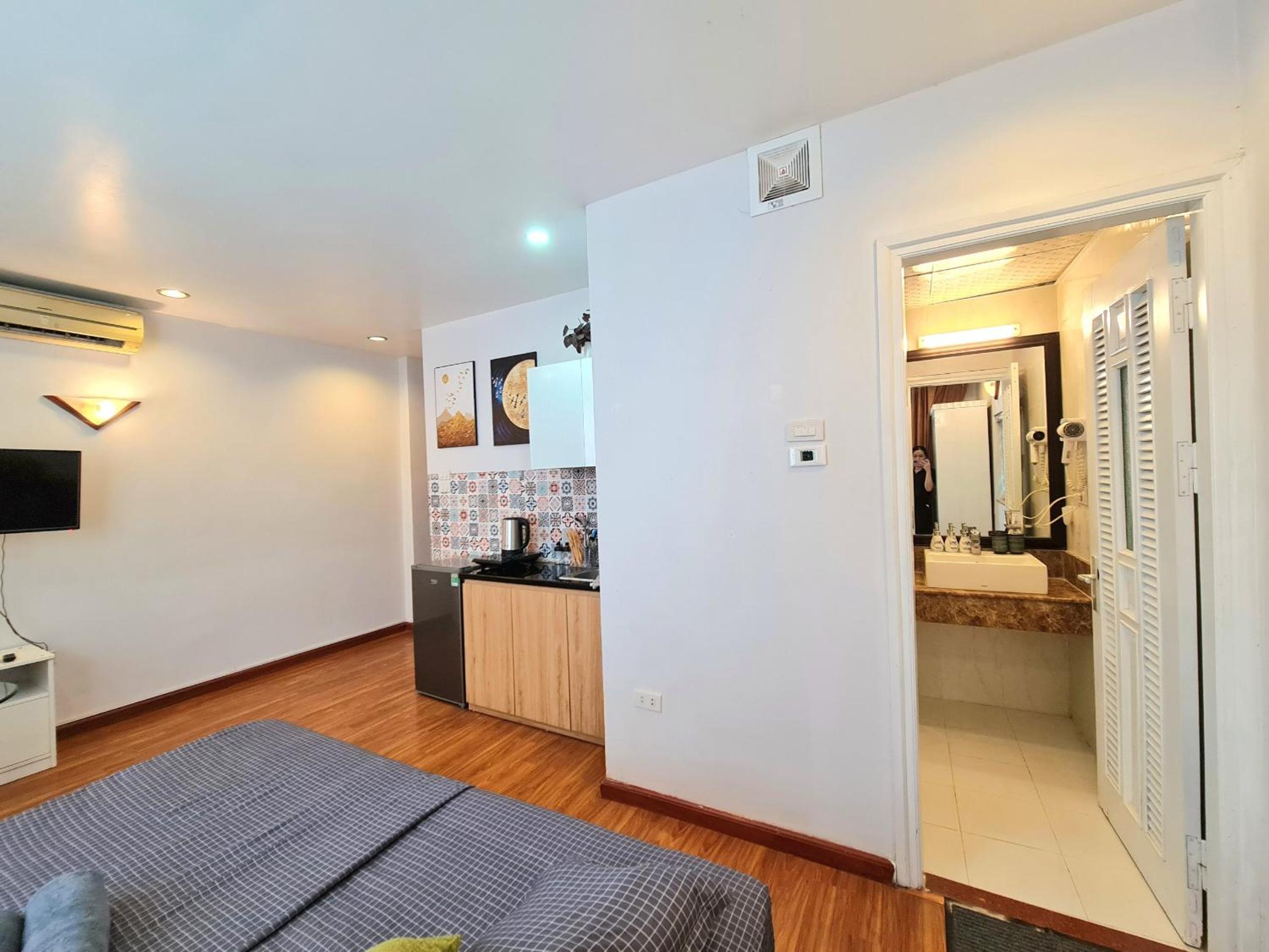 Libré Homestay Đào Tấn