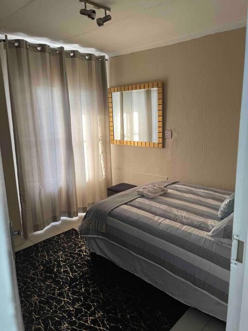 Home in Suideoord, Jhb south
