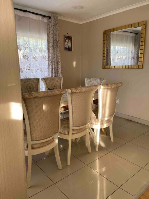 Home in Suideoord, Jhb south