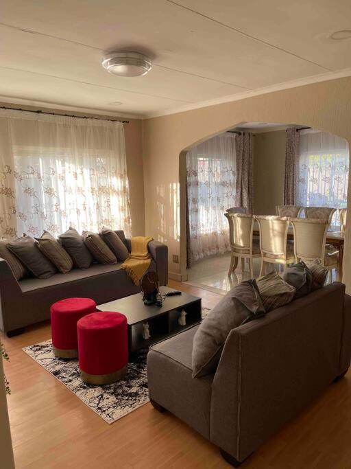 Home in Suideoord, Jhb south