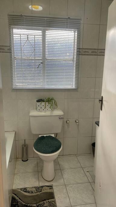 Home in Suideoord, Jhb south