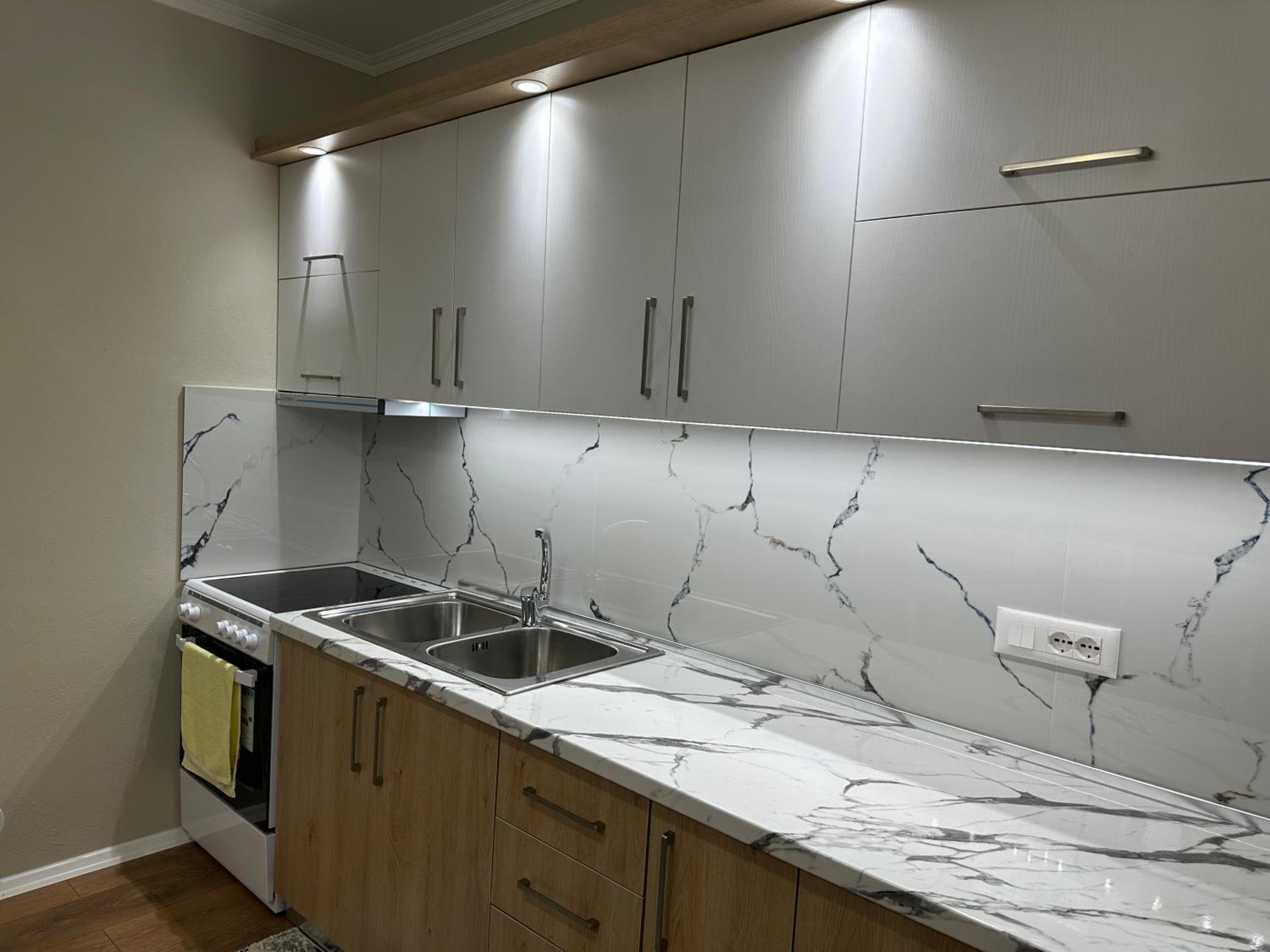 Ledio’s Luxury Apartment