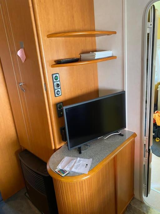 ***** Camping Aufenfeld - Sonnenglückhütte