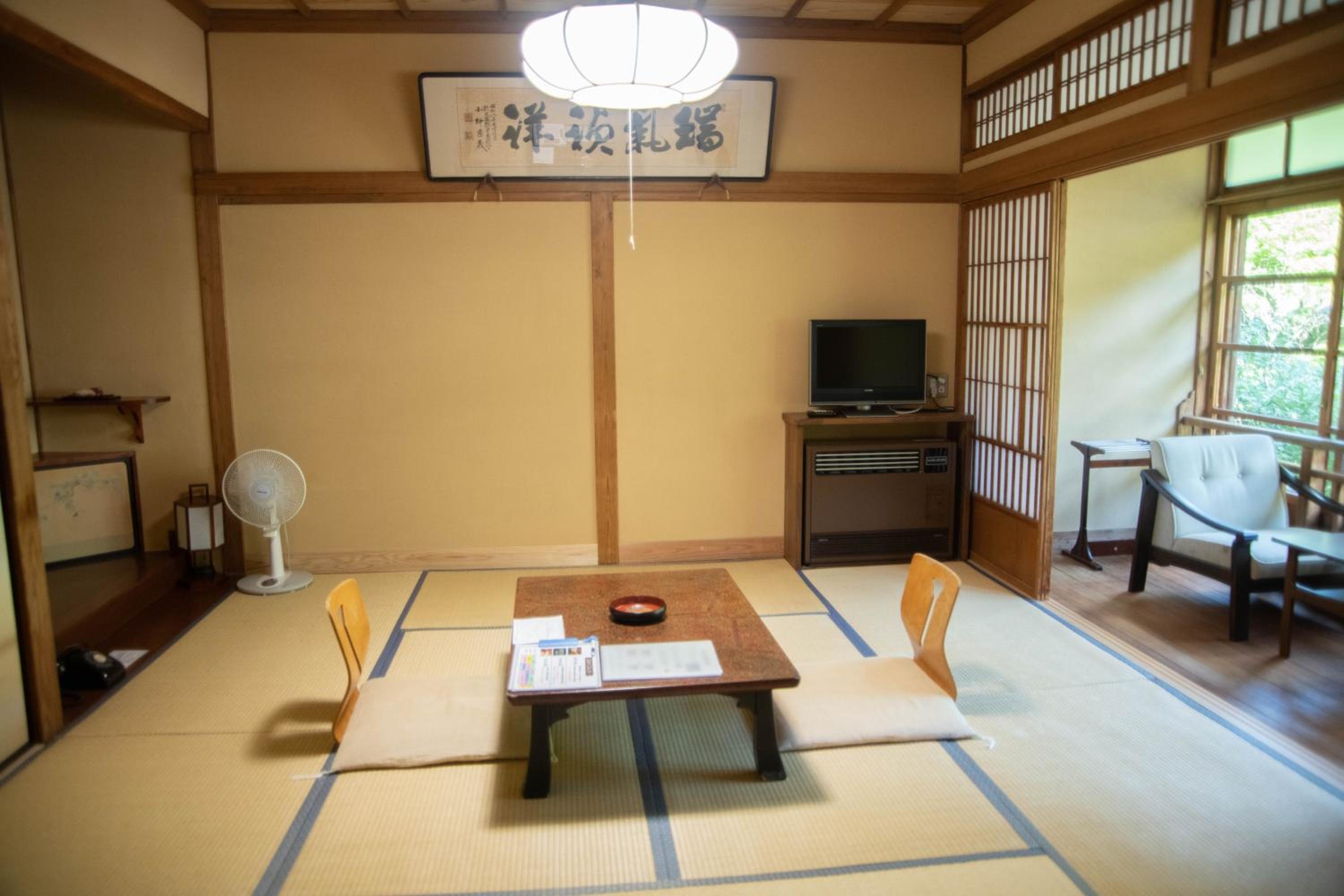 Houshi Onsen Chojukan
