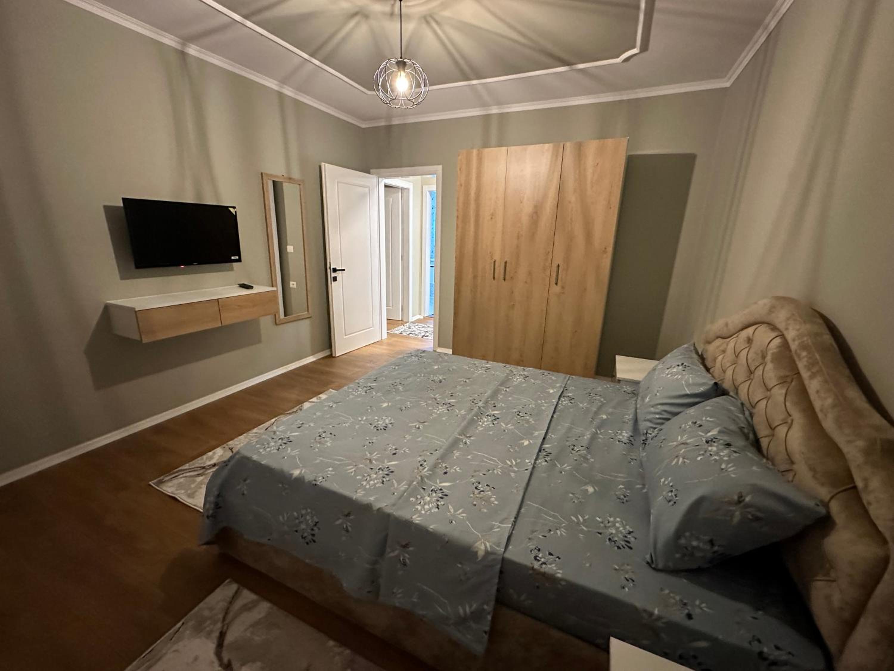 Ledio’s Luxury Apartment