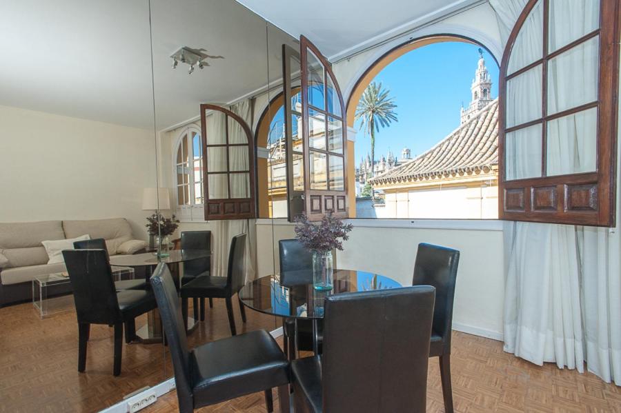 Apartamento con vistas a la Giralda. view 4