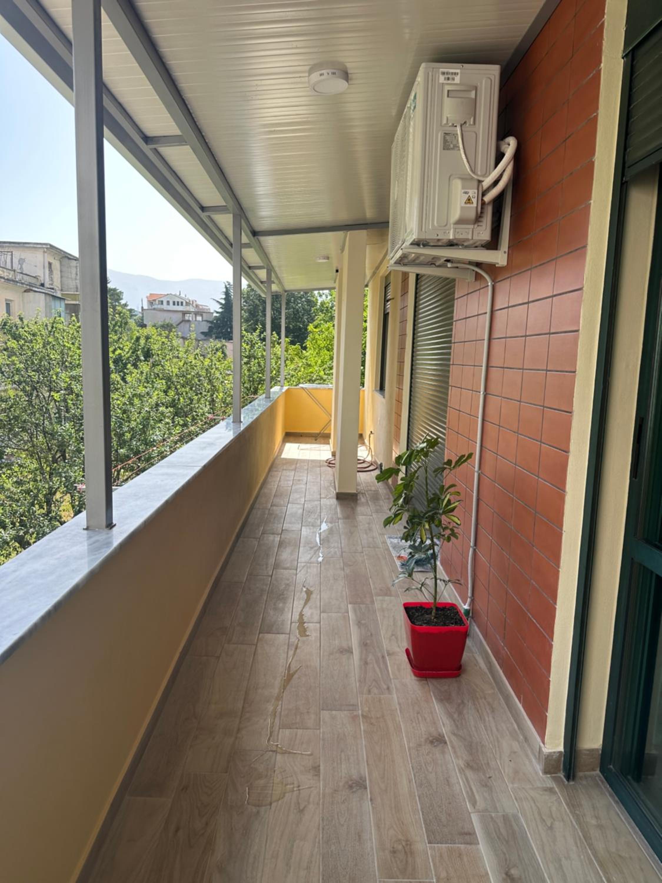 Ledio’s Luxury Apartment