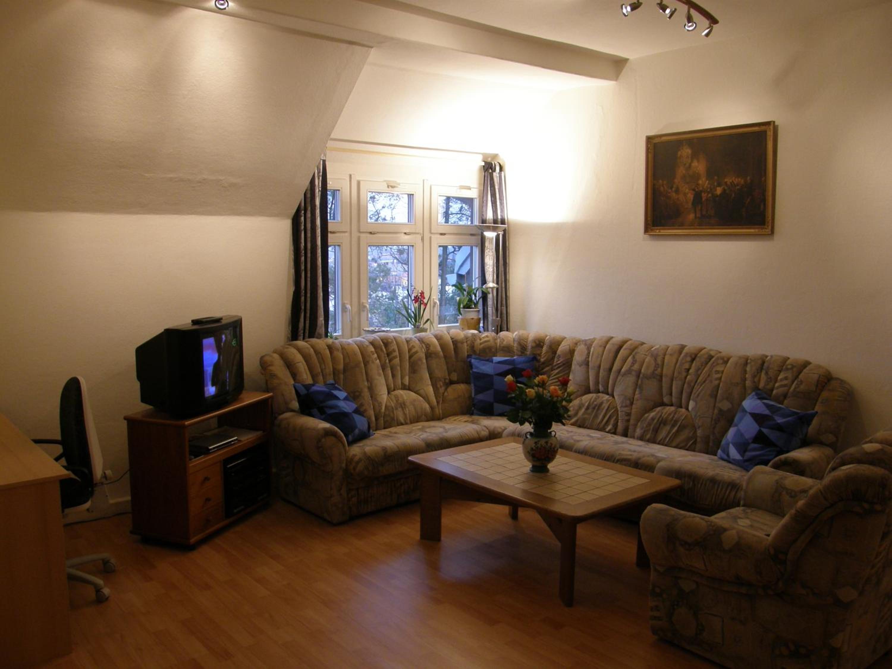 Photo 33