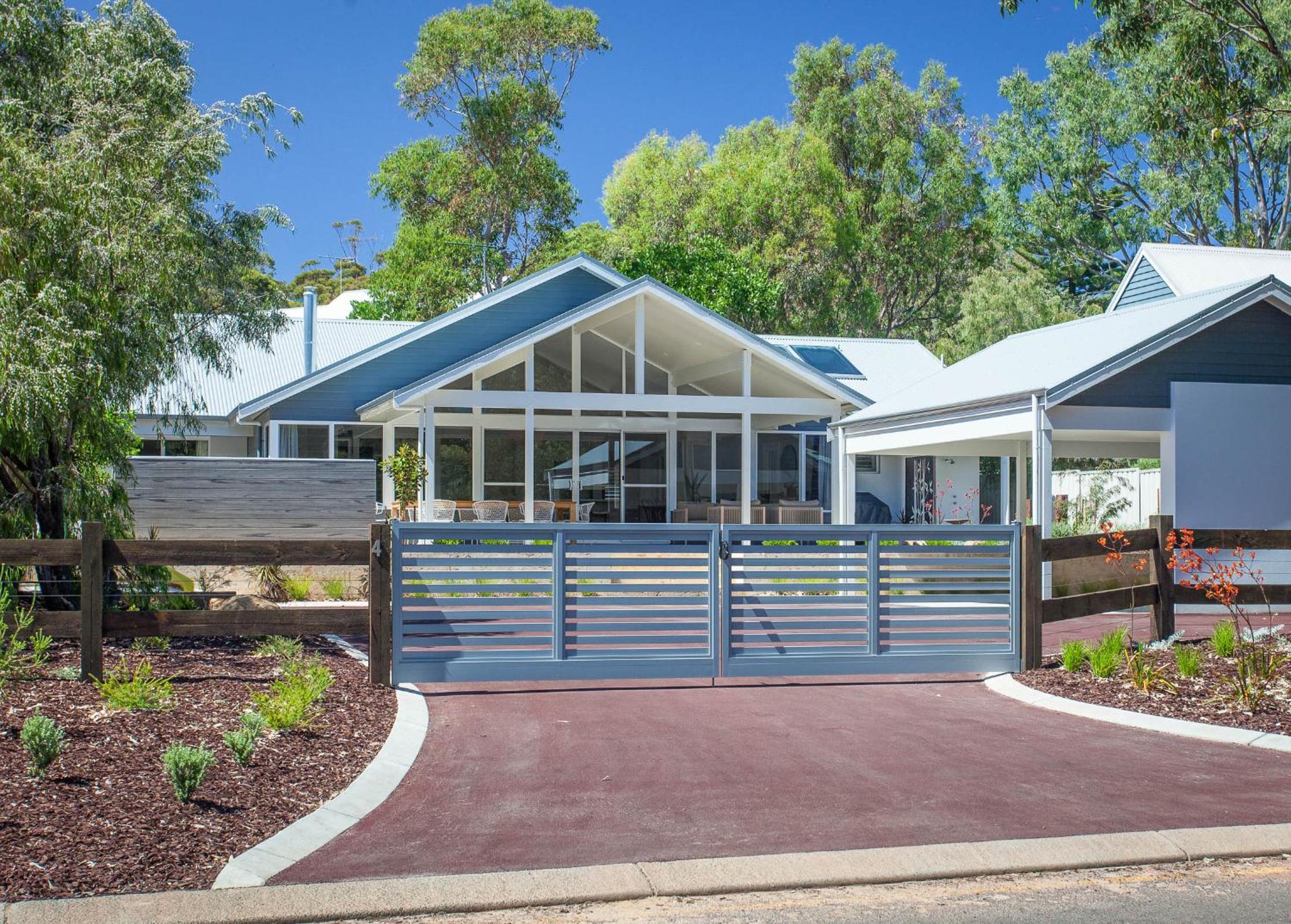 Aquila I Private Properties