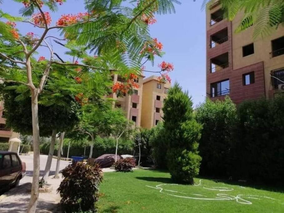 2 bhk with private garden near pyramids view 4