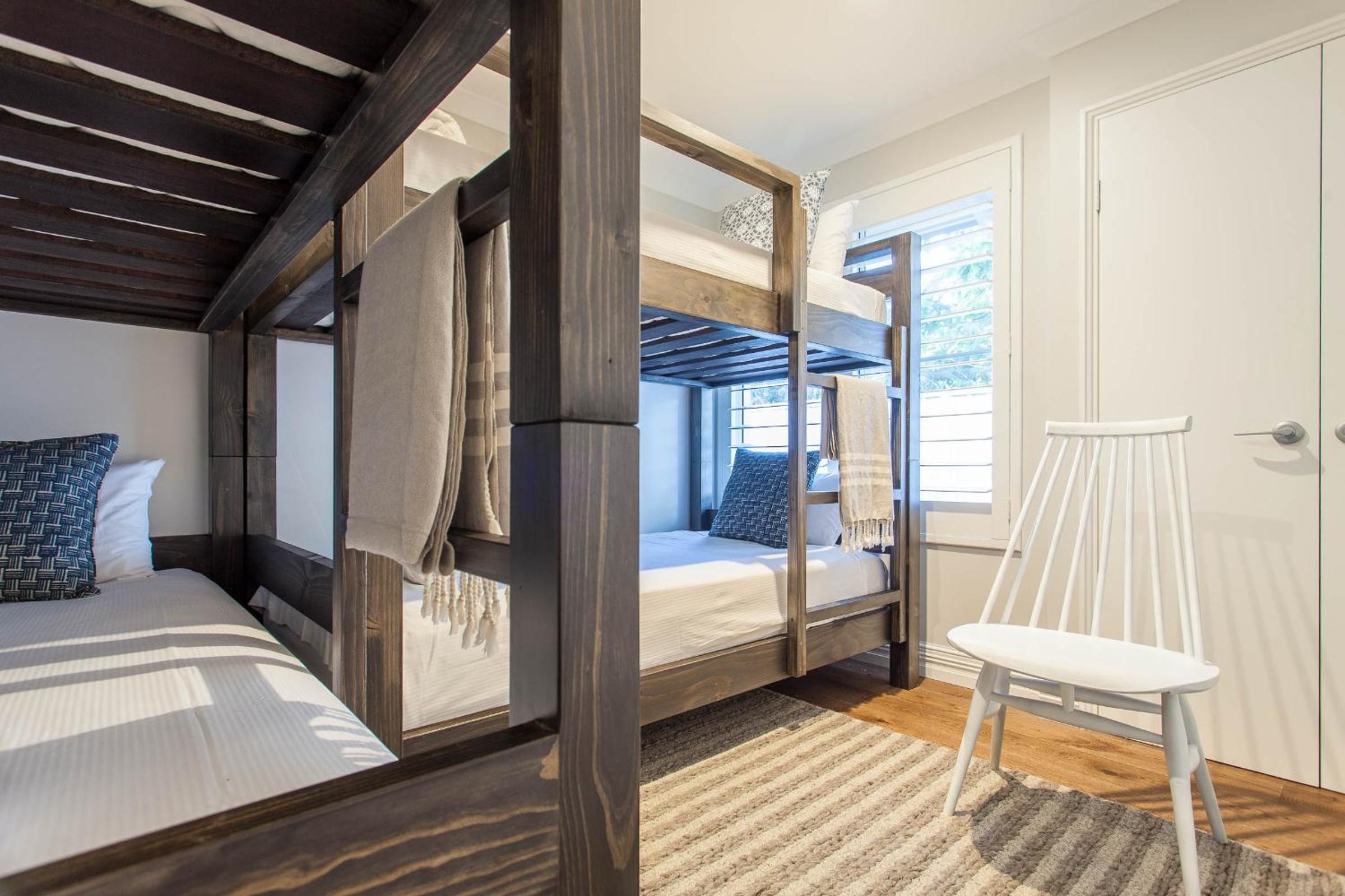 Aquila I Private Properties