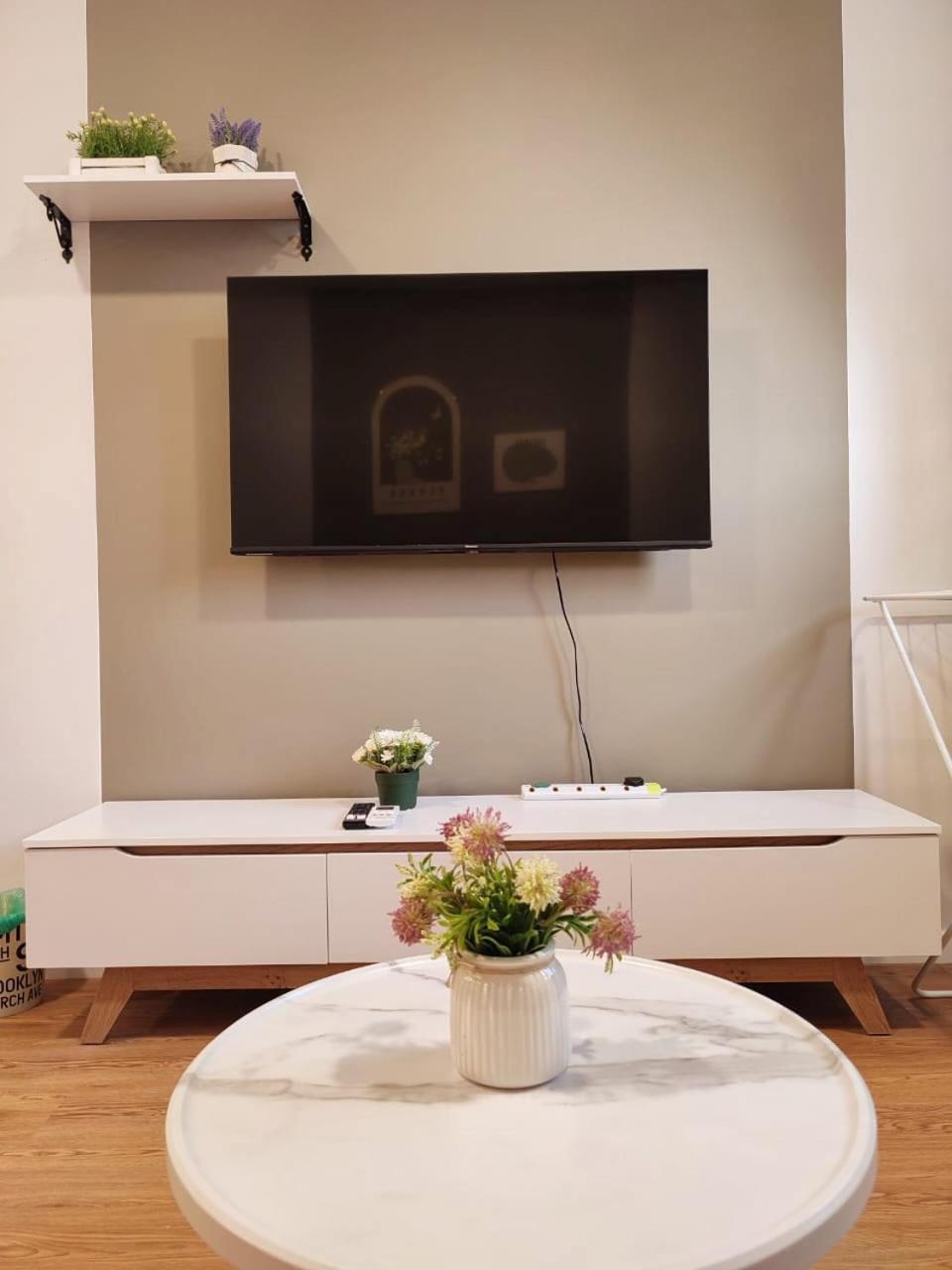 Chambers WTC Warmth 2 Bedroom Suites CR23 Kuala Lumpur by Warm Home