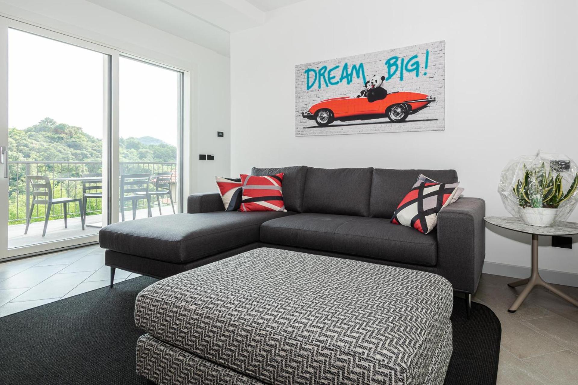 MG House Luxury