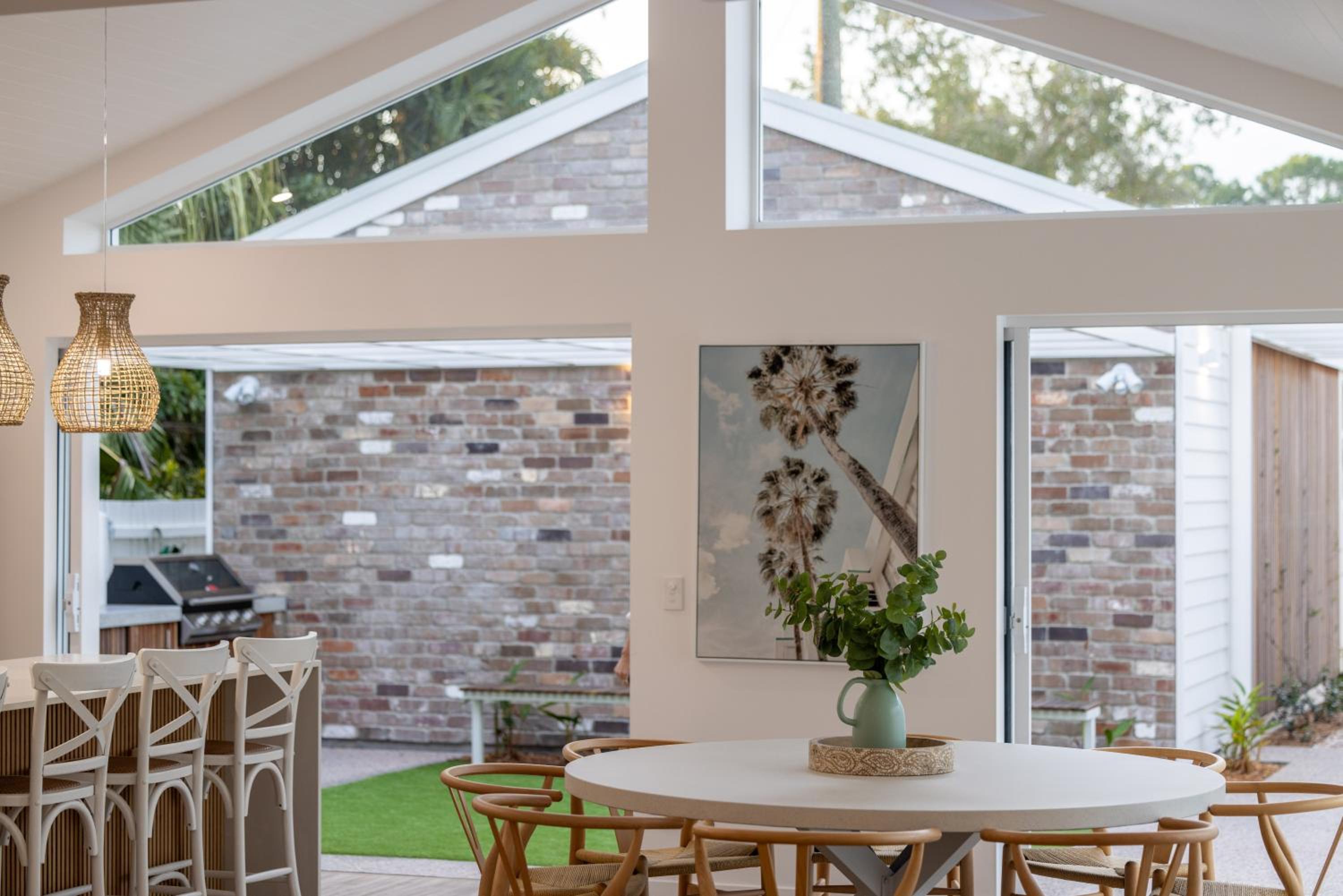 Brand new coastal oasis - family & pet friendly.