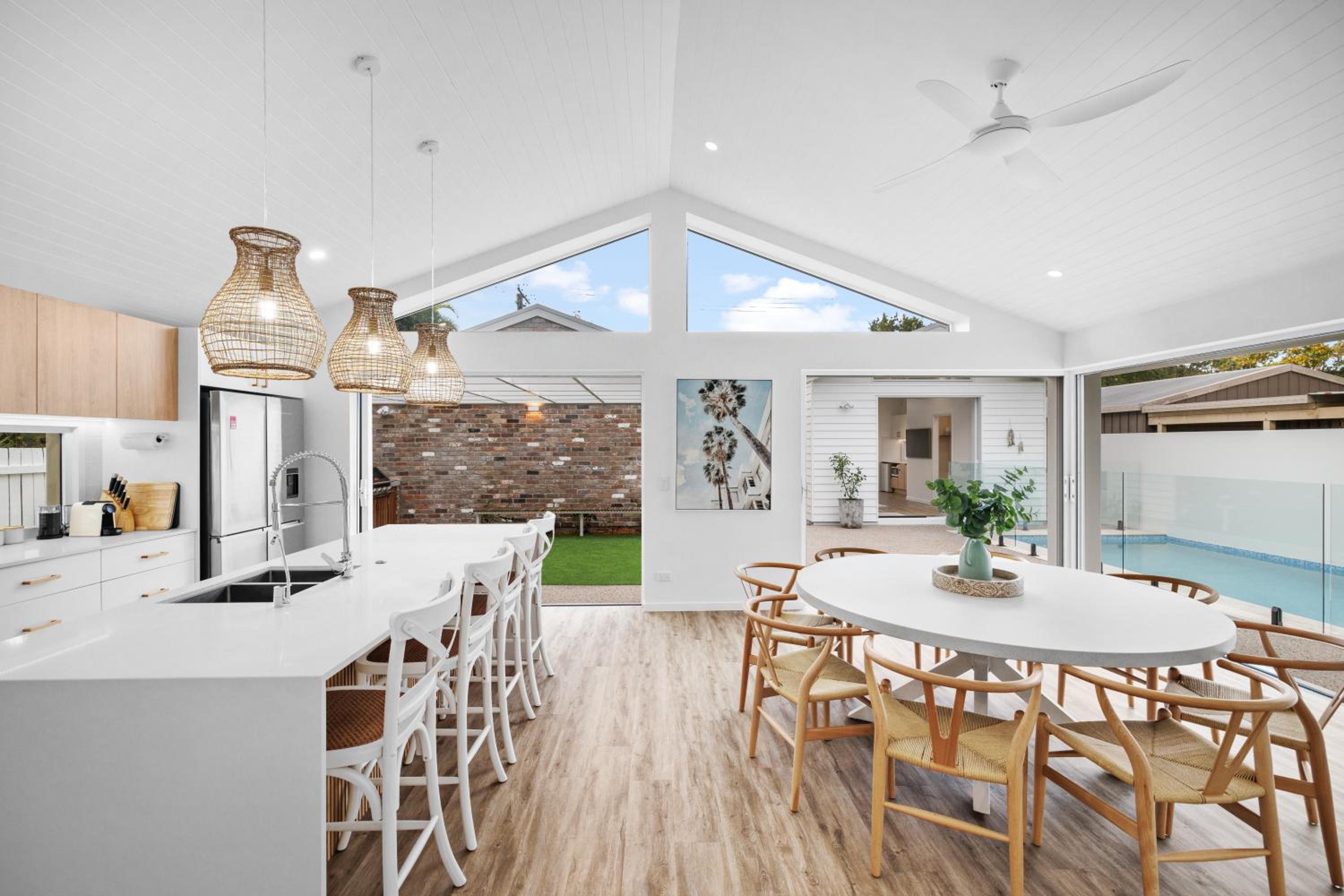 Brand new coastal oasis - family & pet friendly.