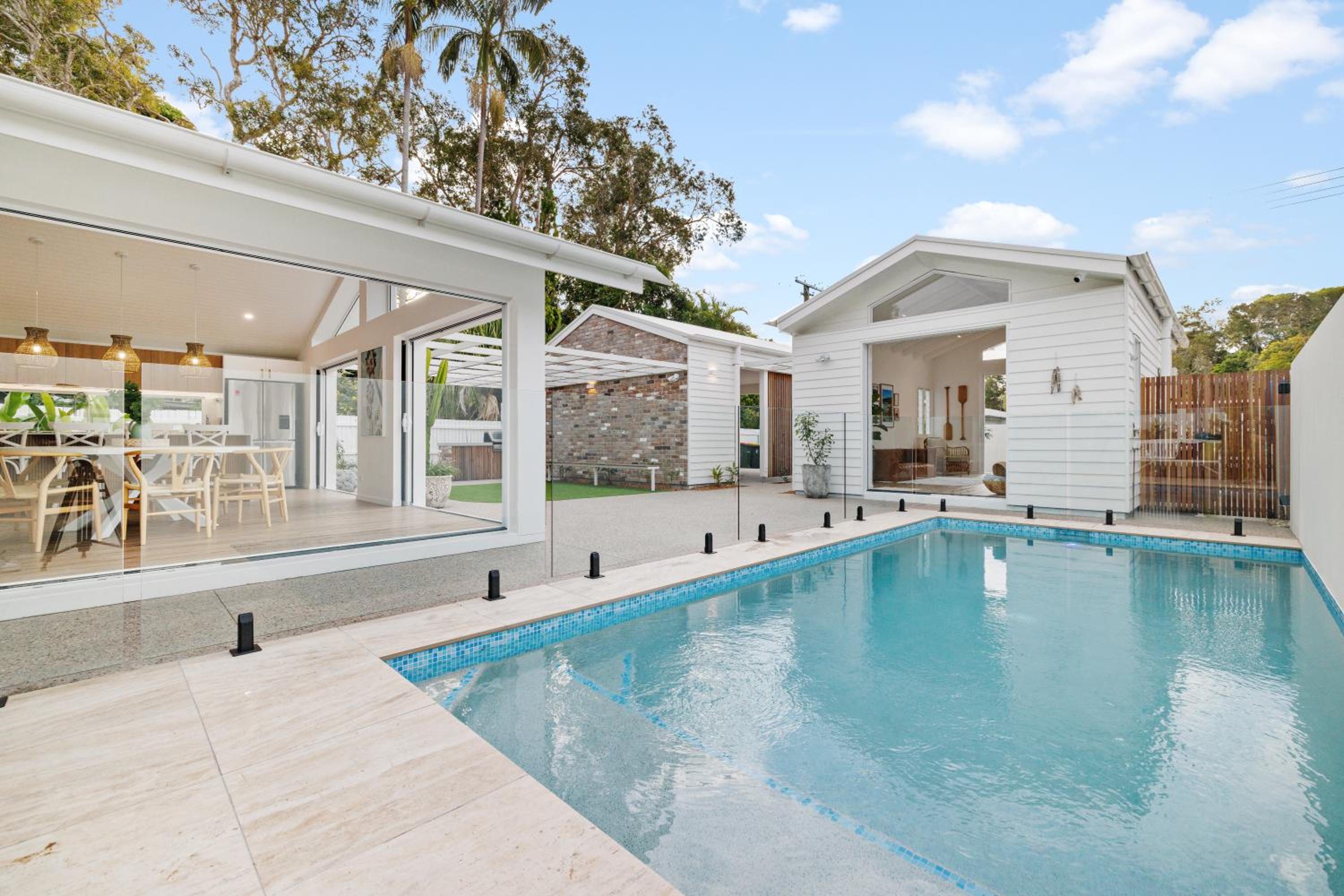 Brand new coastal oasis - family & pet friendly.