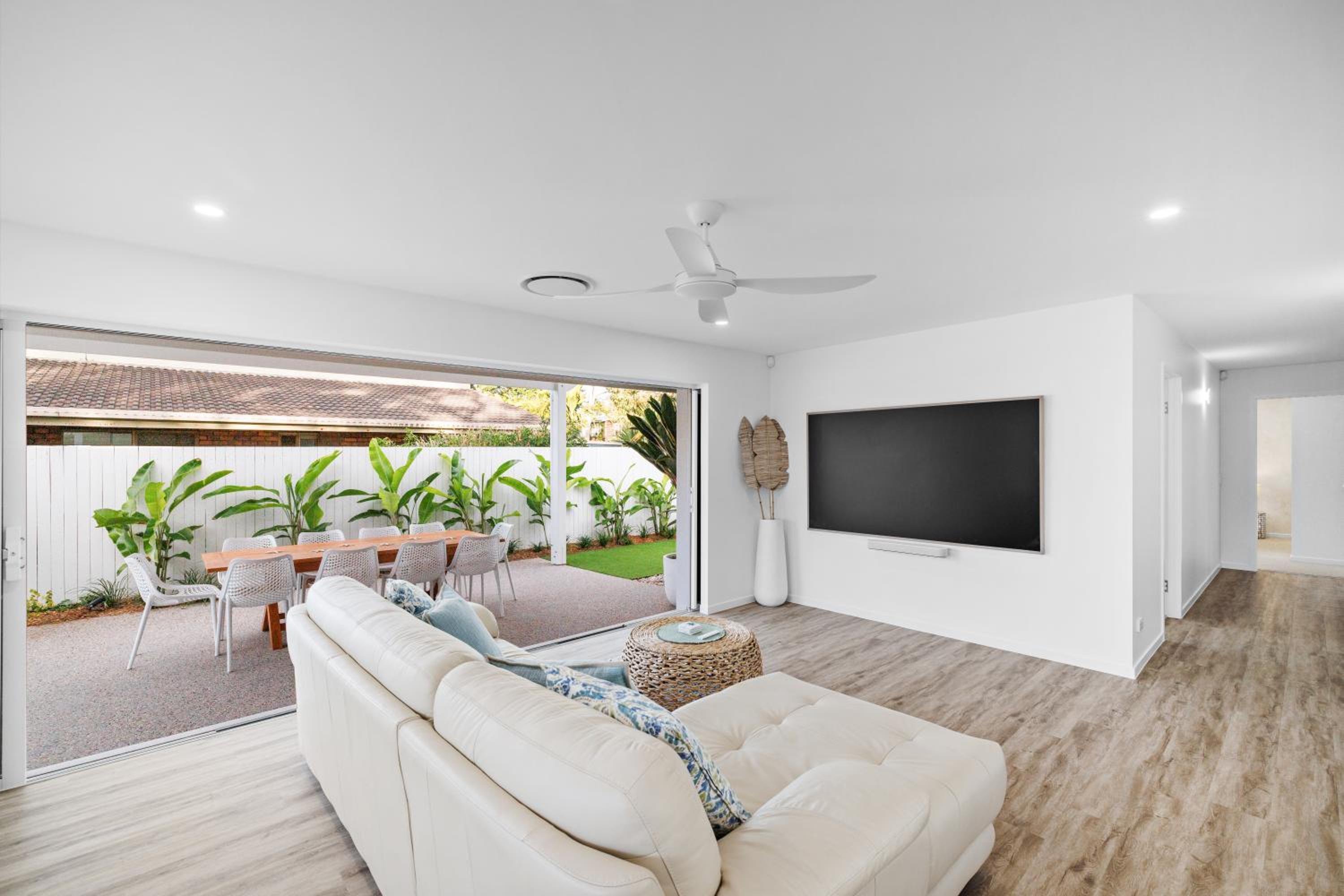 Brand new coastal oasis - family & pet friendly.
