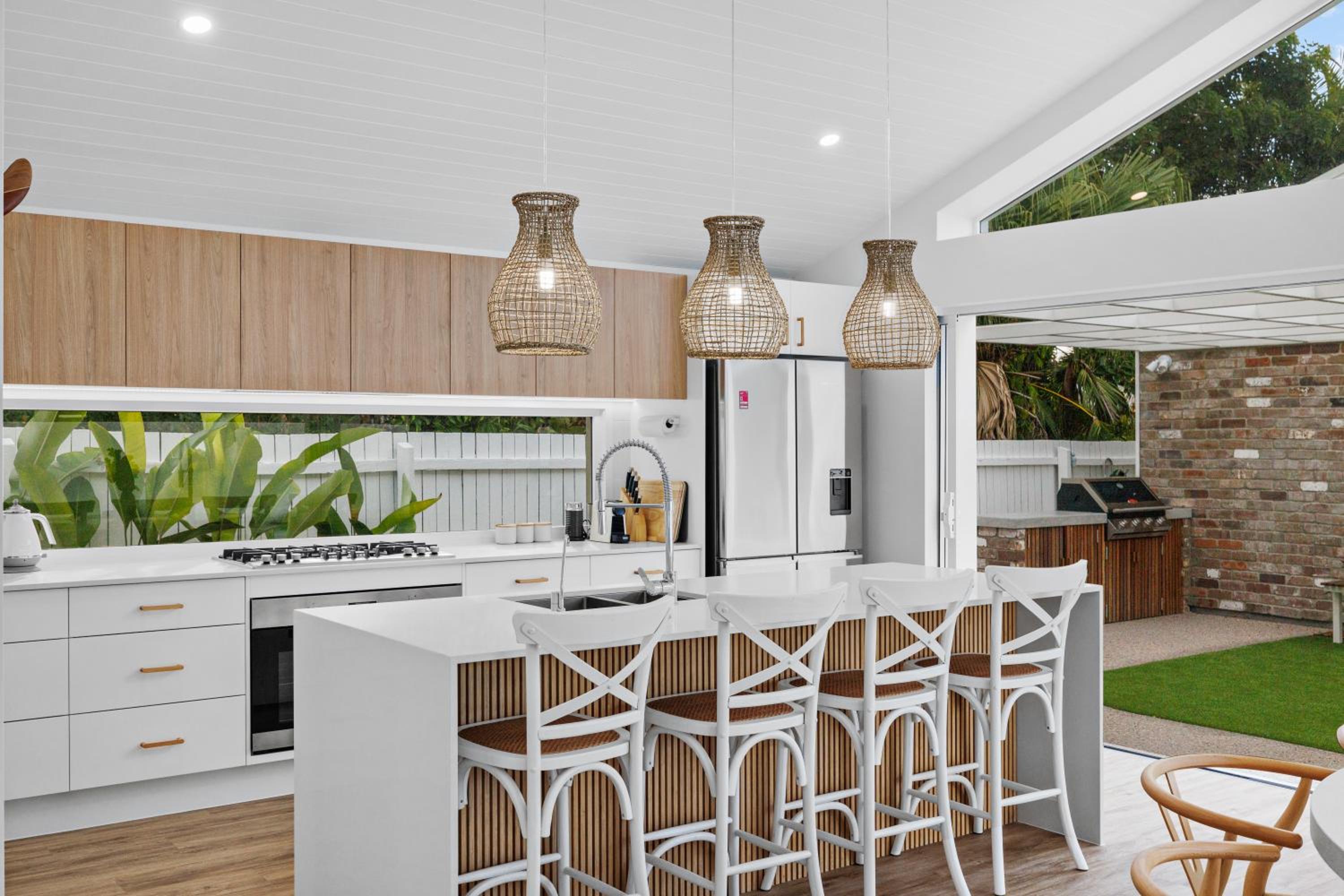 Brand new coastal oasis - family & pet friendly.