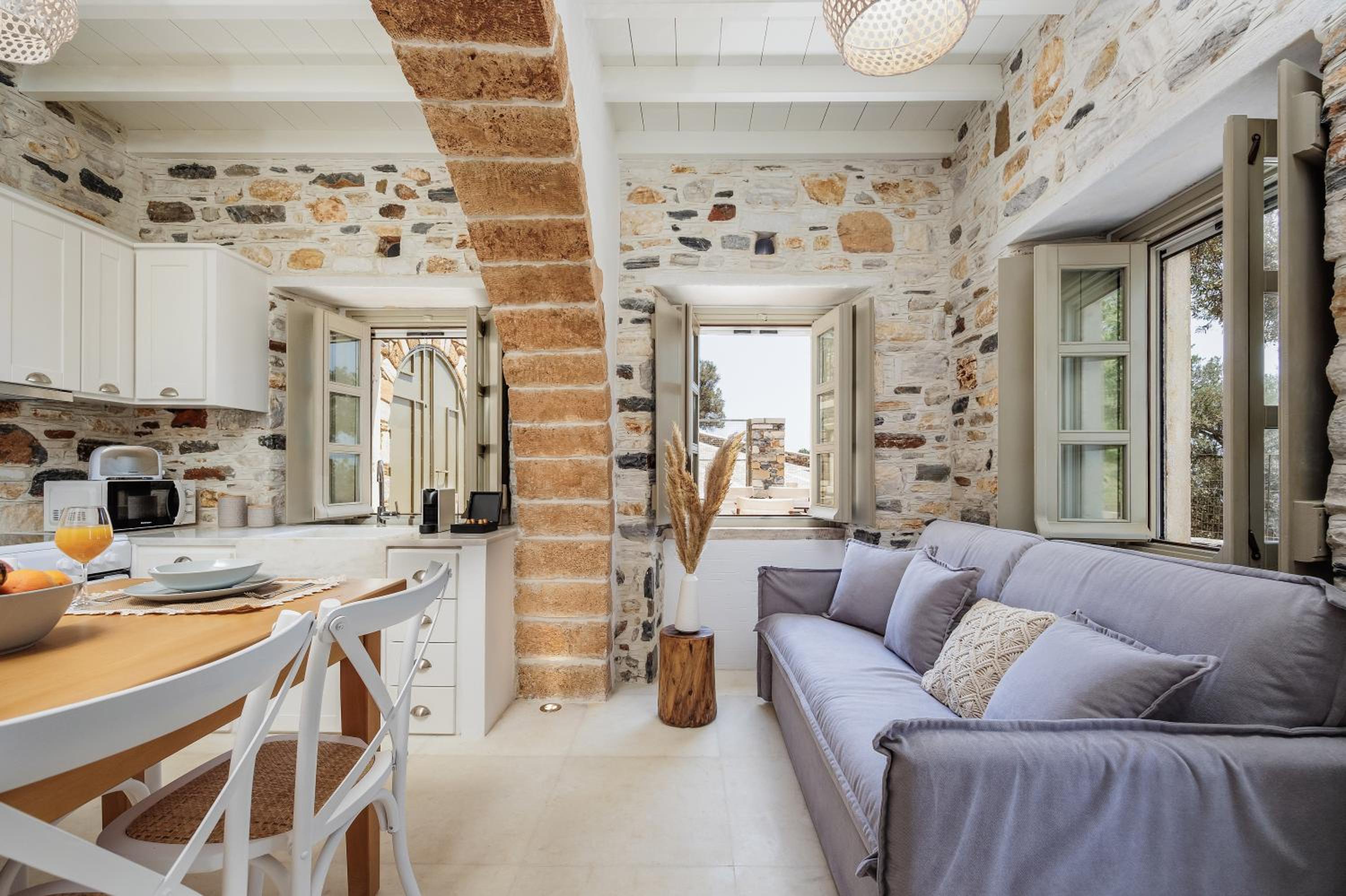Zos Suites