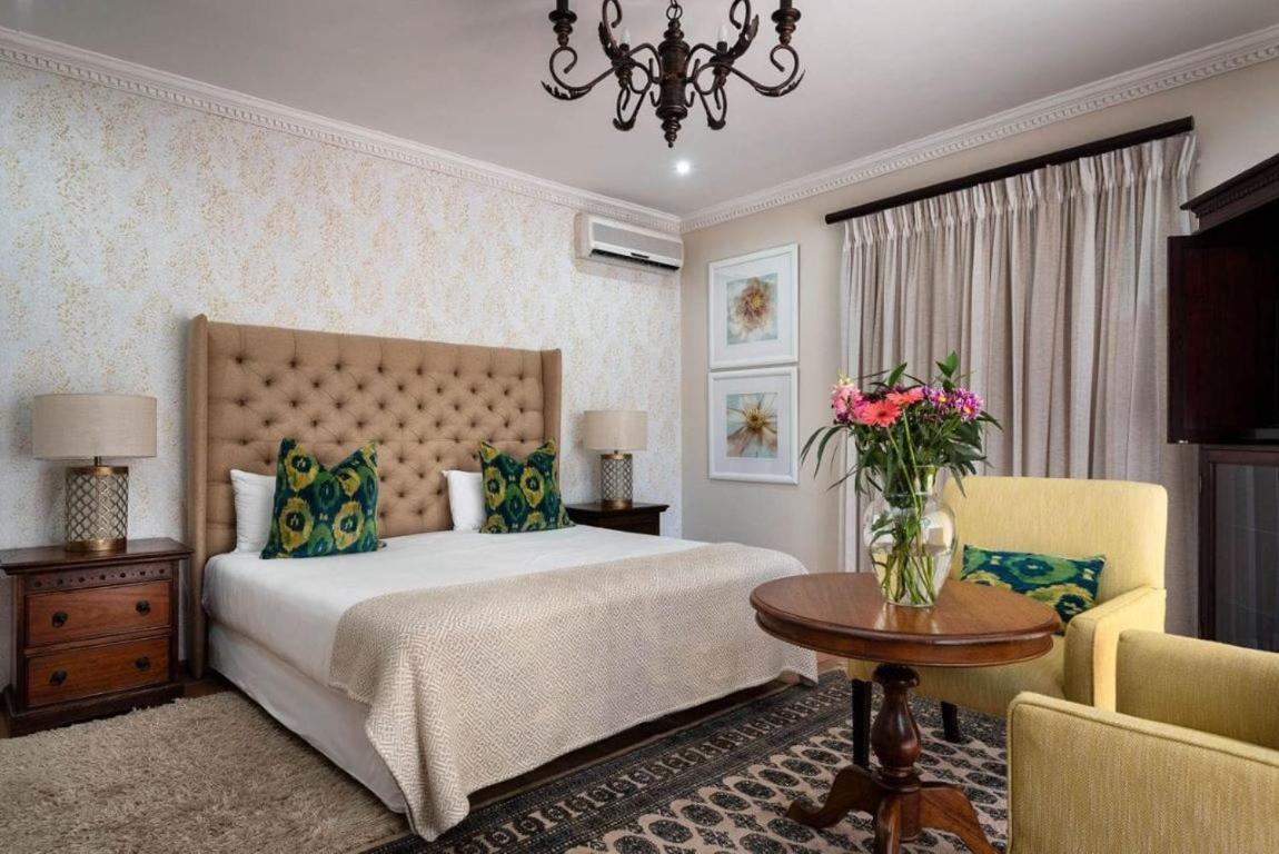Valley Villa