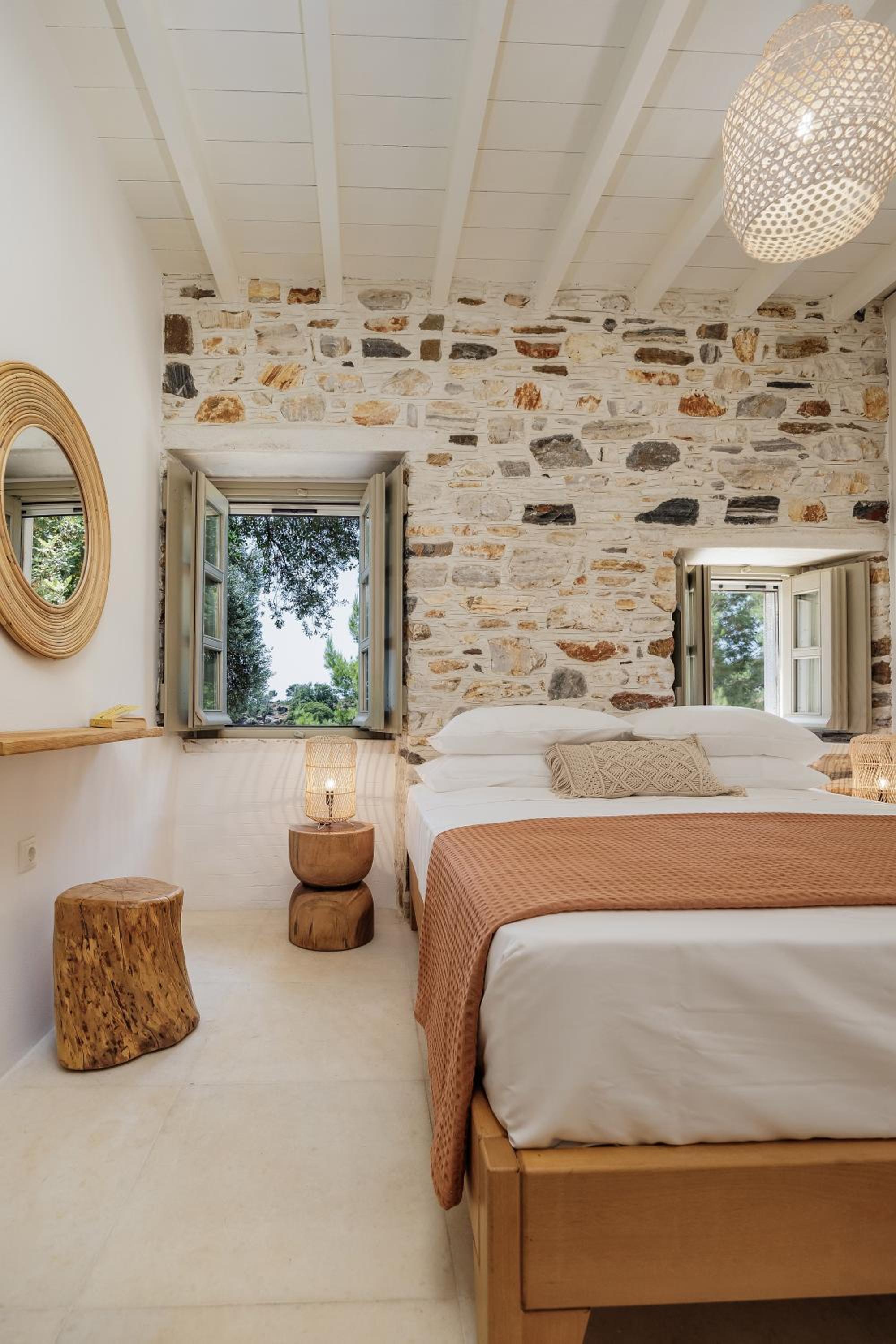 Zos Suites