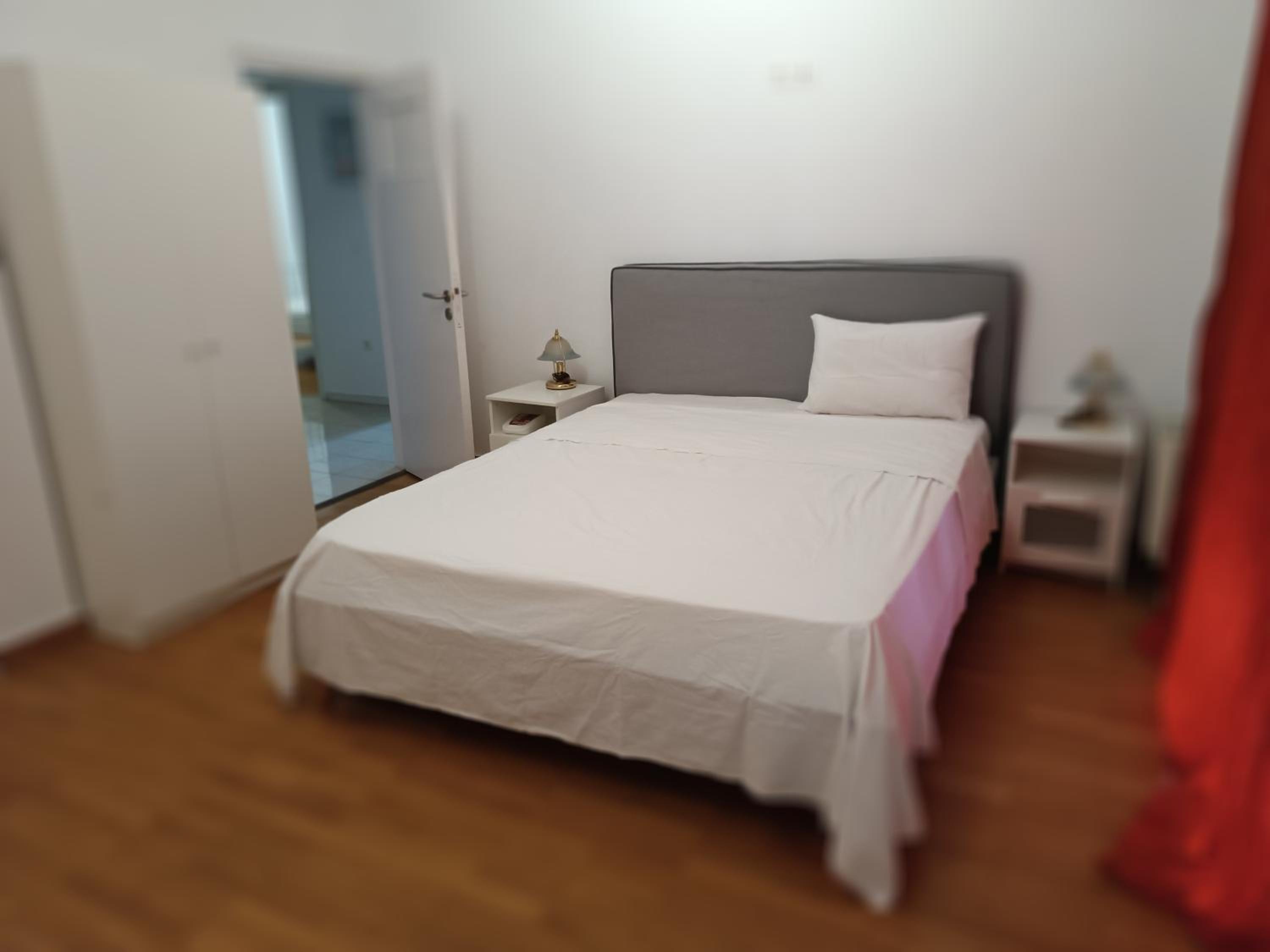 2 bedroom apartment near syntagma