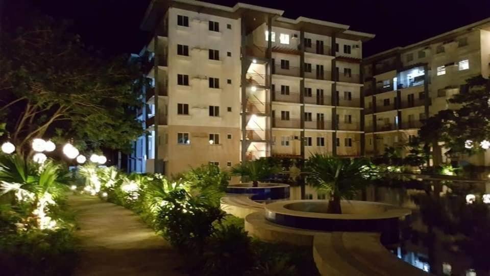 Amaia Steps Nuvali fully furnished unit with swimming pool view near Carmelray Pitland, Calamba - 24