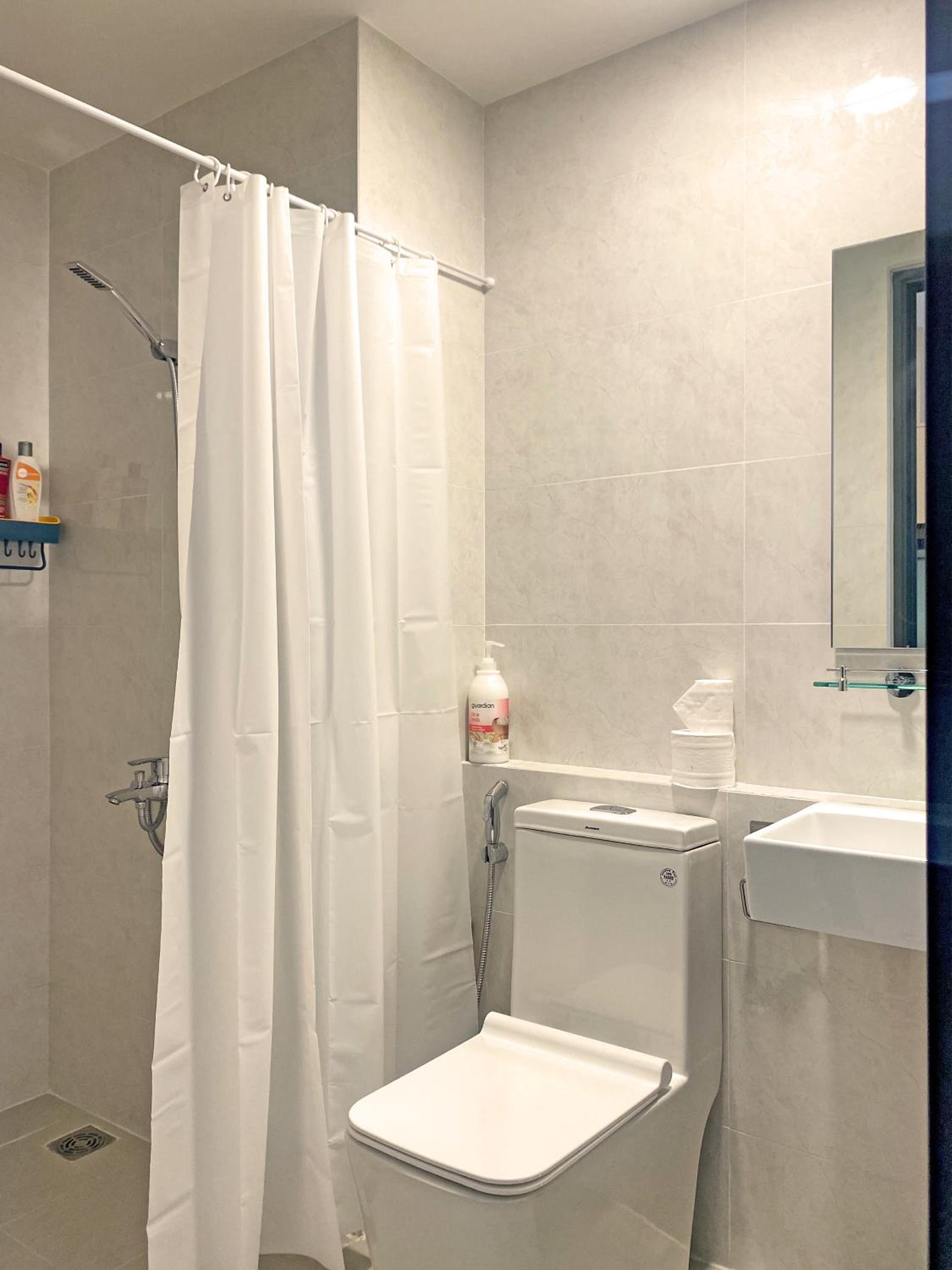 SOHO 23 Floor Stunning City View Apartment Near Bui Vien Ben Thanh
